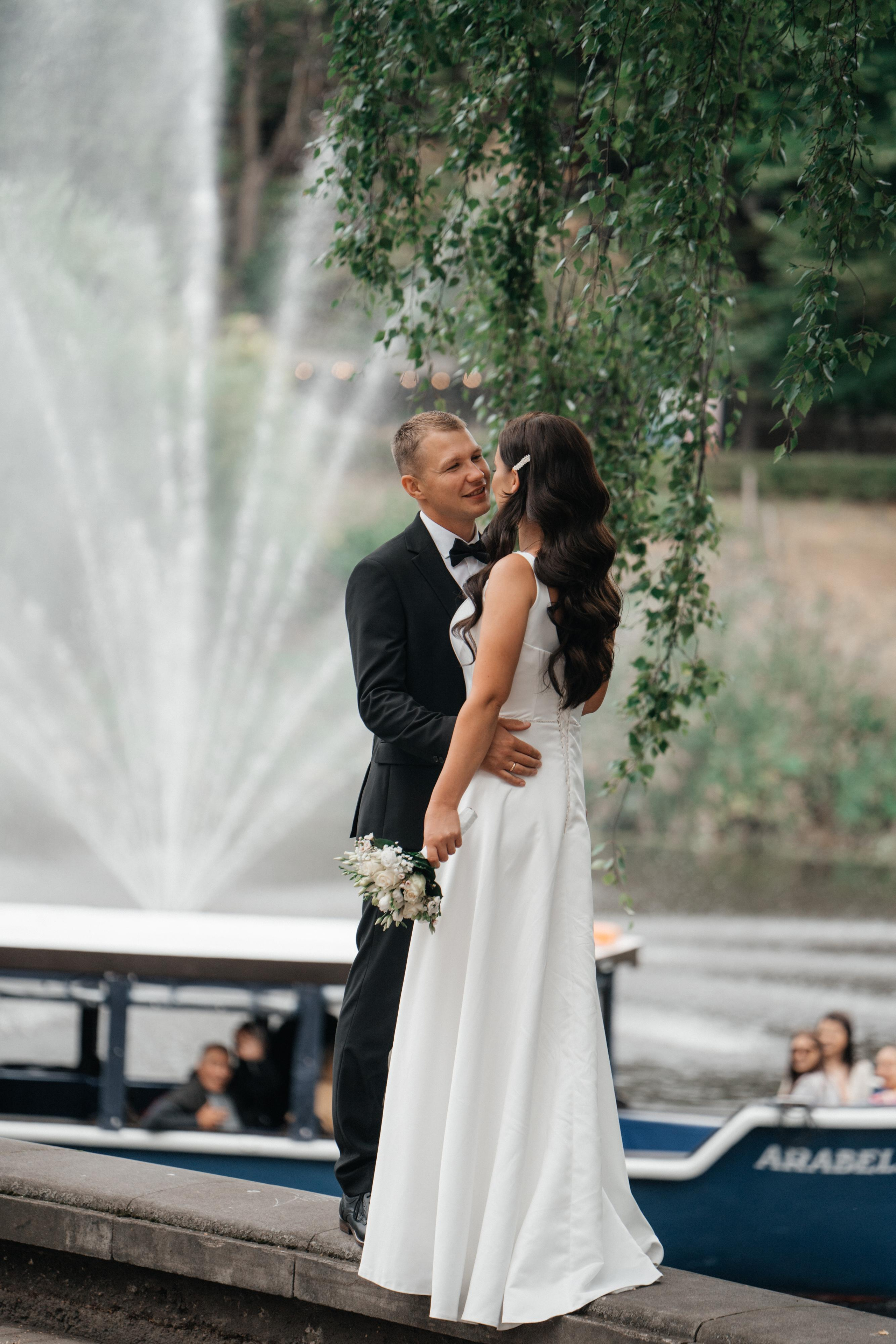 Olga & Oleg. Wedding photographer in Marbella, Estepona, Malaga, Gibraltar, Cadiz — Valentina Abrazey