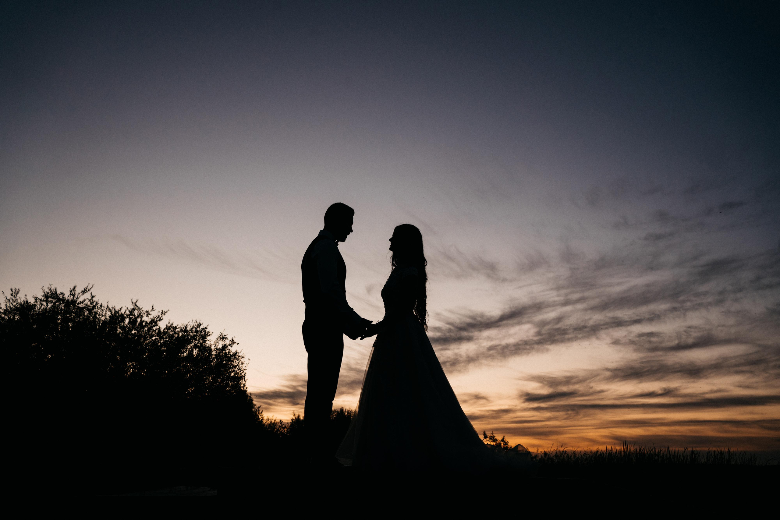 Alina & Rostislav. Wedding photographer in Marbella, Estepona, Malaga, Gibraltar, Cadiz — Valentina Abrazey