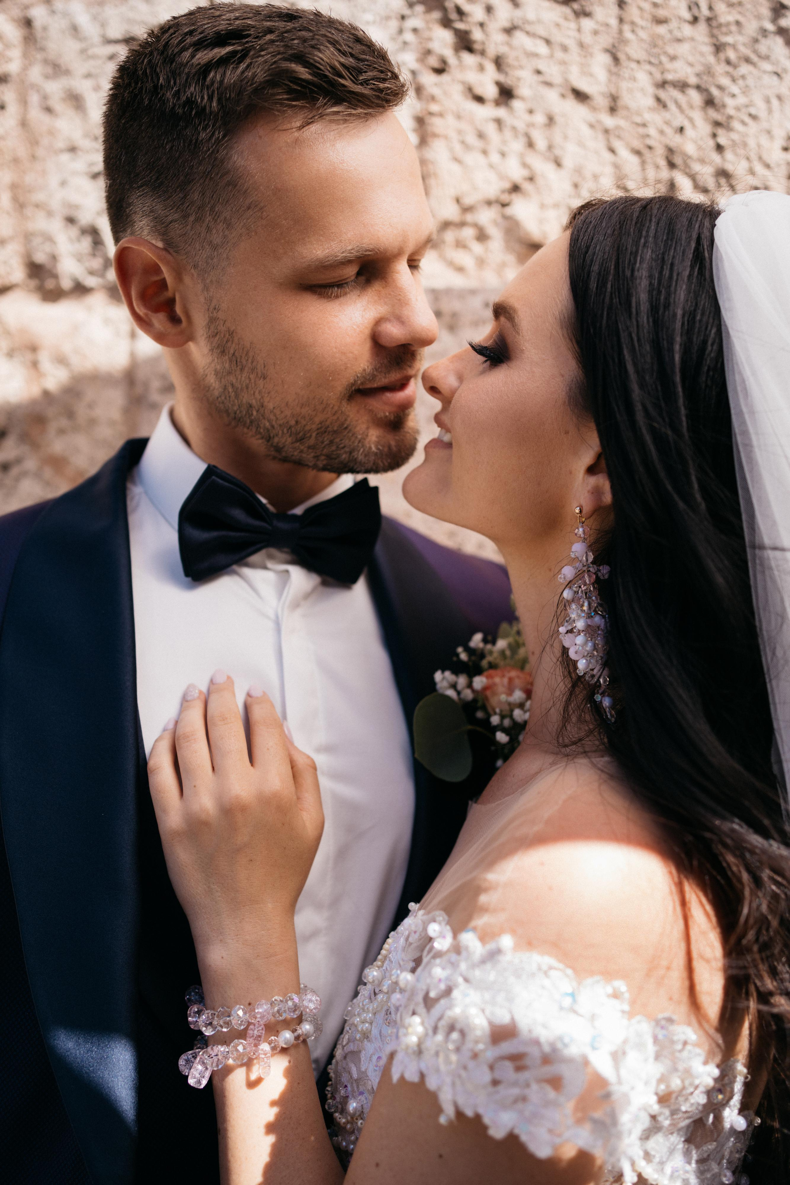 Alina & Rostislav. Wedding photographer in Marbella, Estepona, Malaga, Gibraltar, Cadiz — Valentina Abrazey