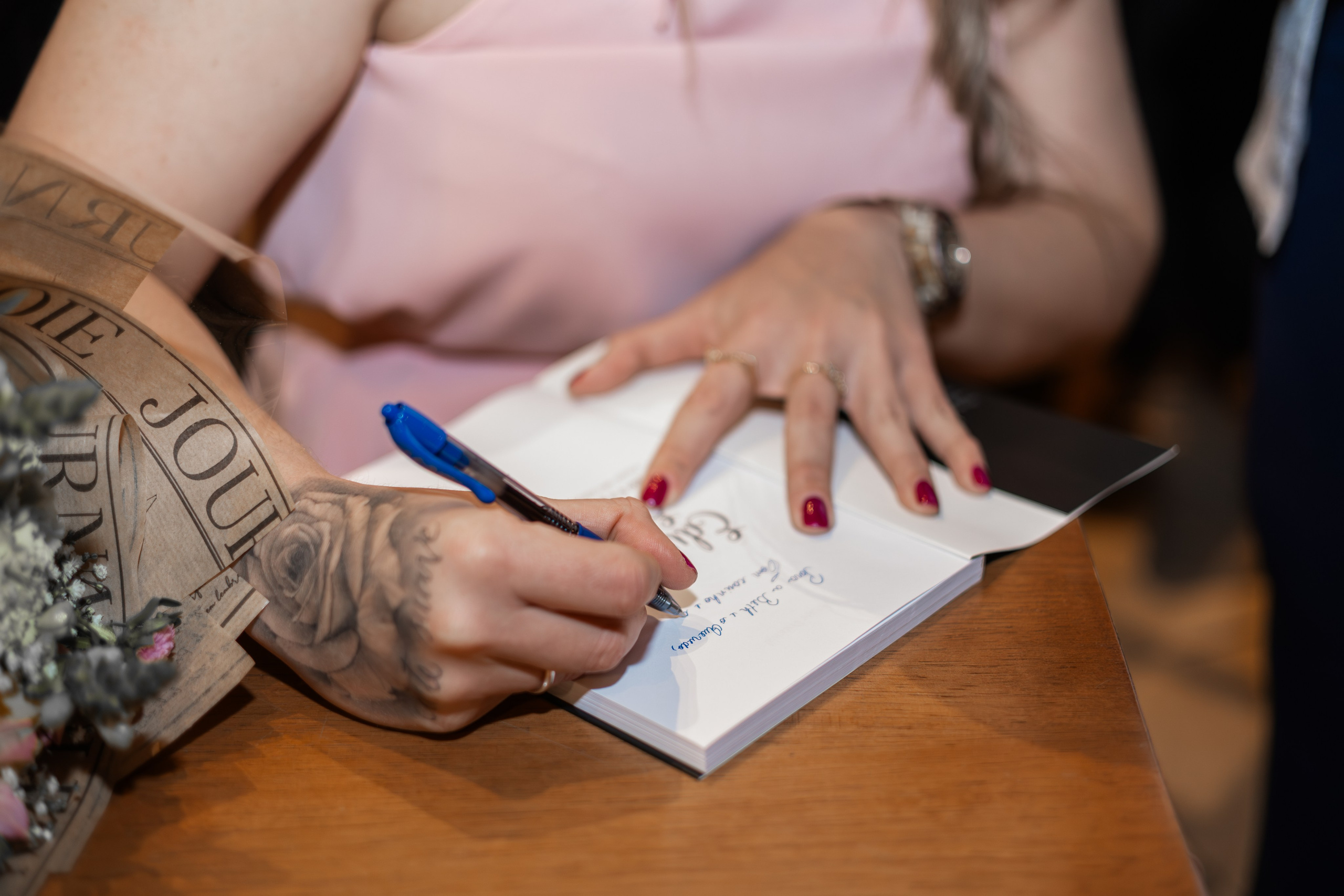 Lançamento de Livro Vivi Princival