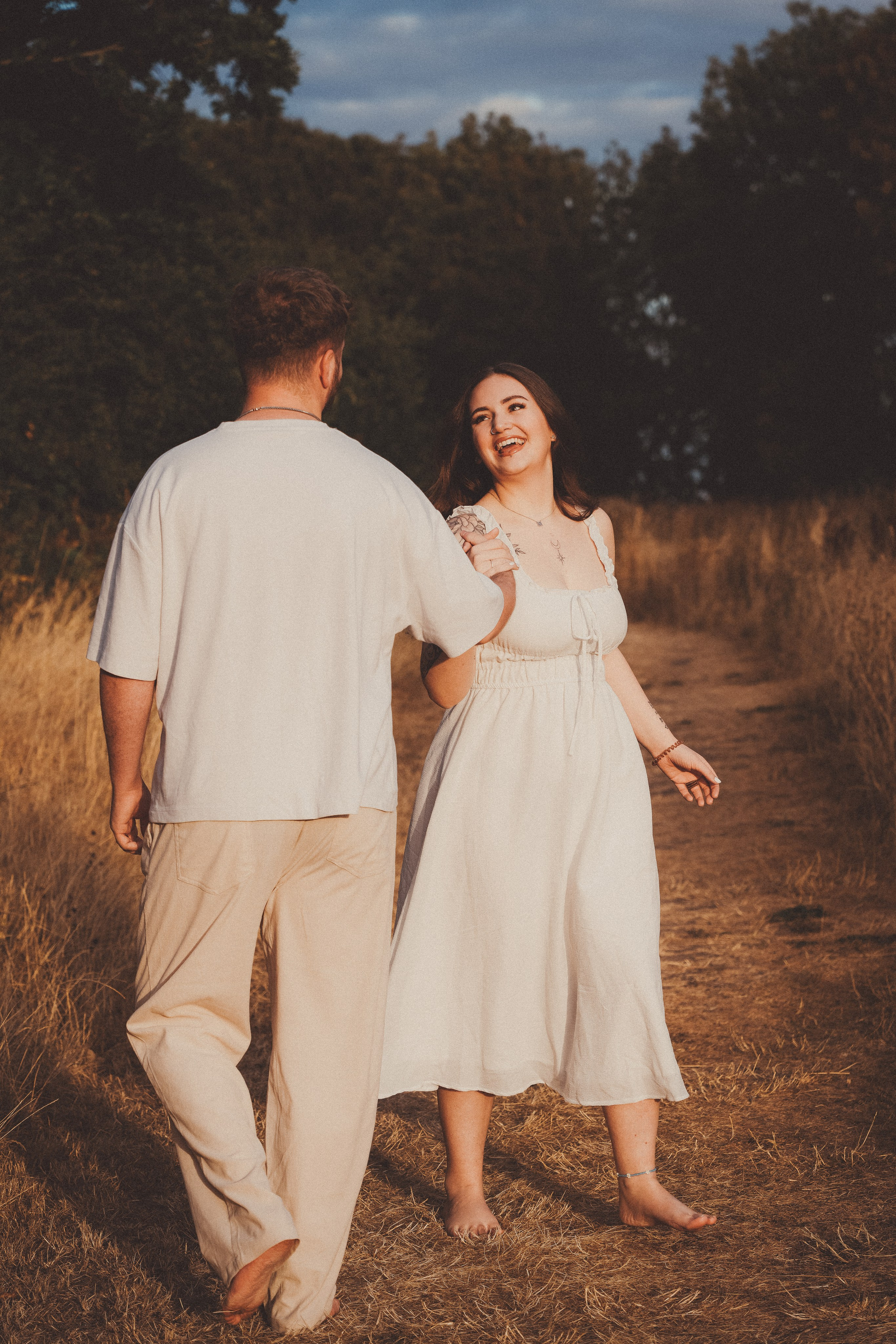 Couple Photography at Hillfield Park | Irina Zoteeva