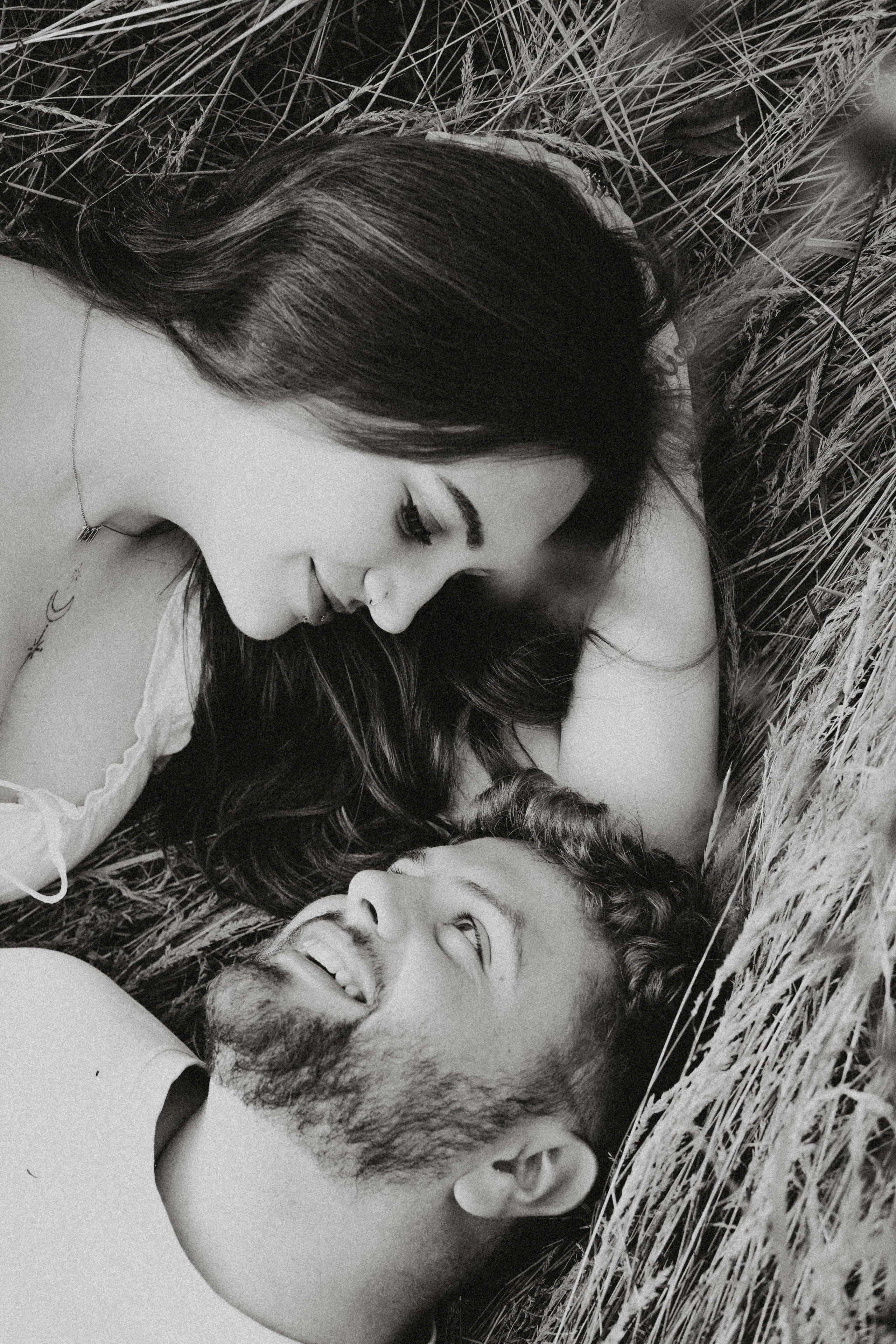 Couple Photography at Hillfield Park | Irina Zoteeva