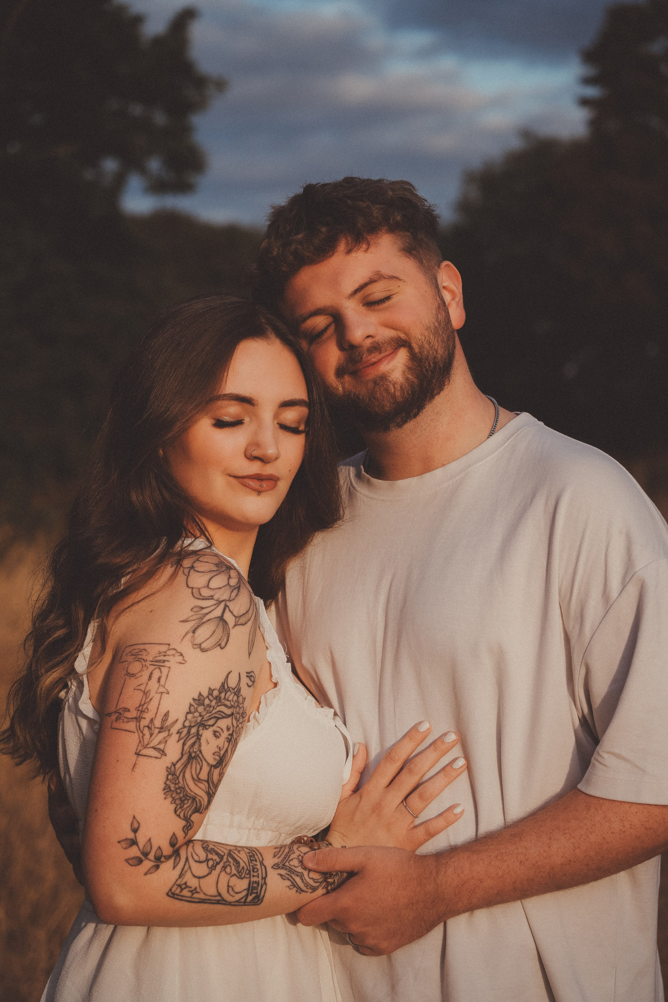 Couple Photography at Hillfield Park | Irina Zoteeva