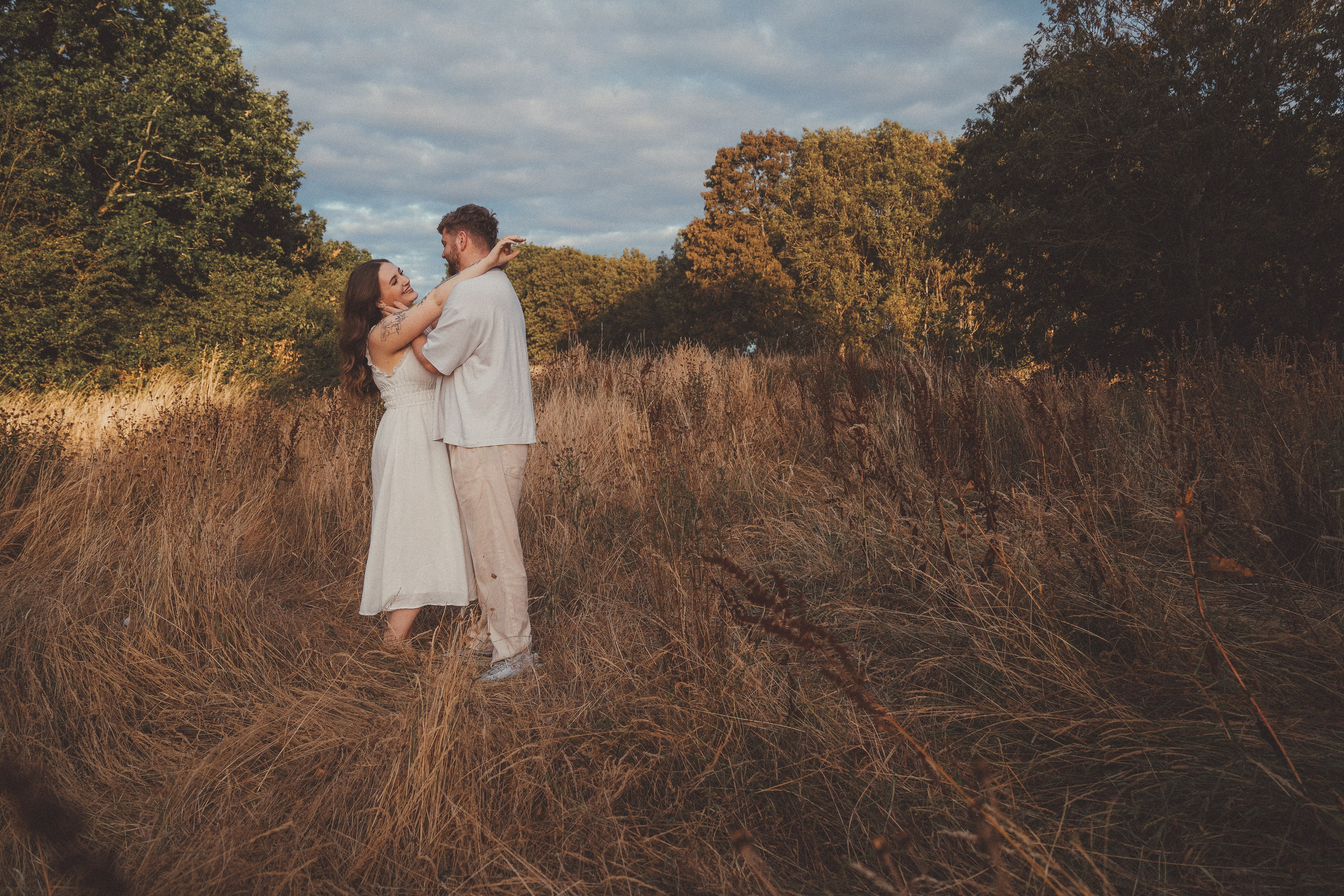 Couple Photography at Hillfield Park | Irina Zoteeva