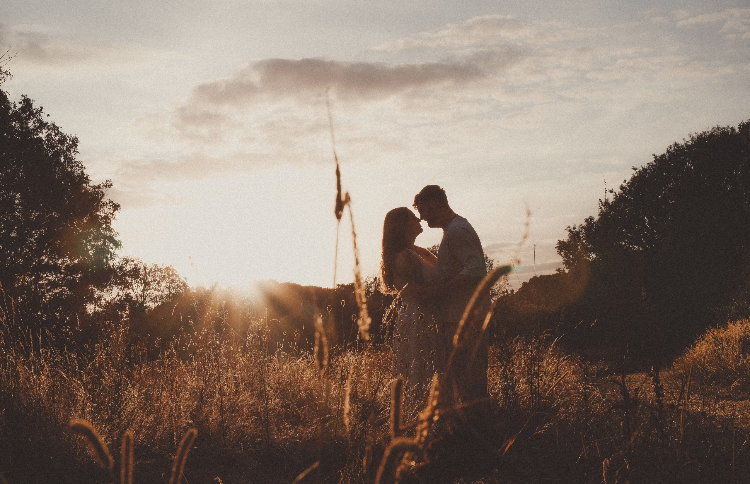 Couple Photography at Hillfield Park | Irina Zoteeva