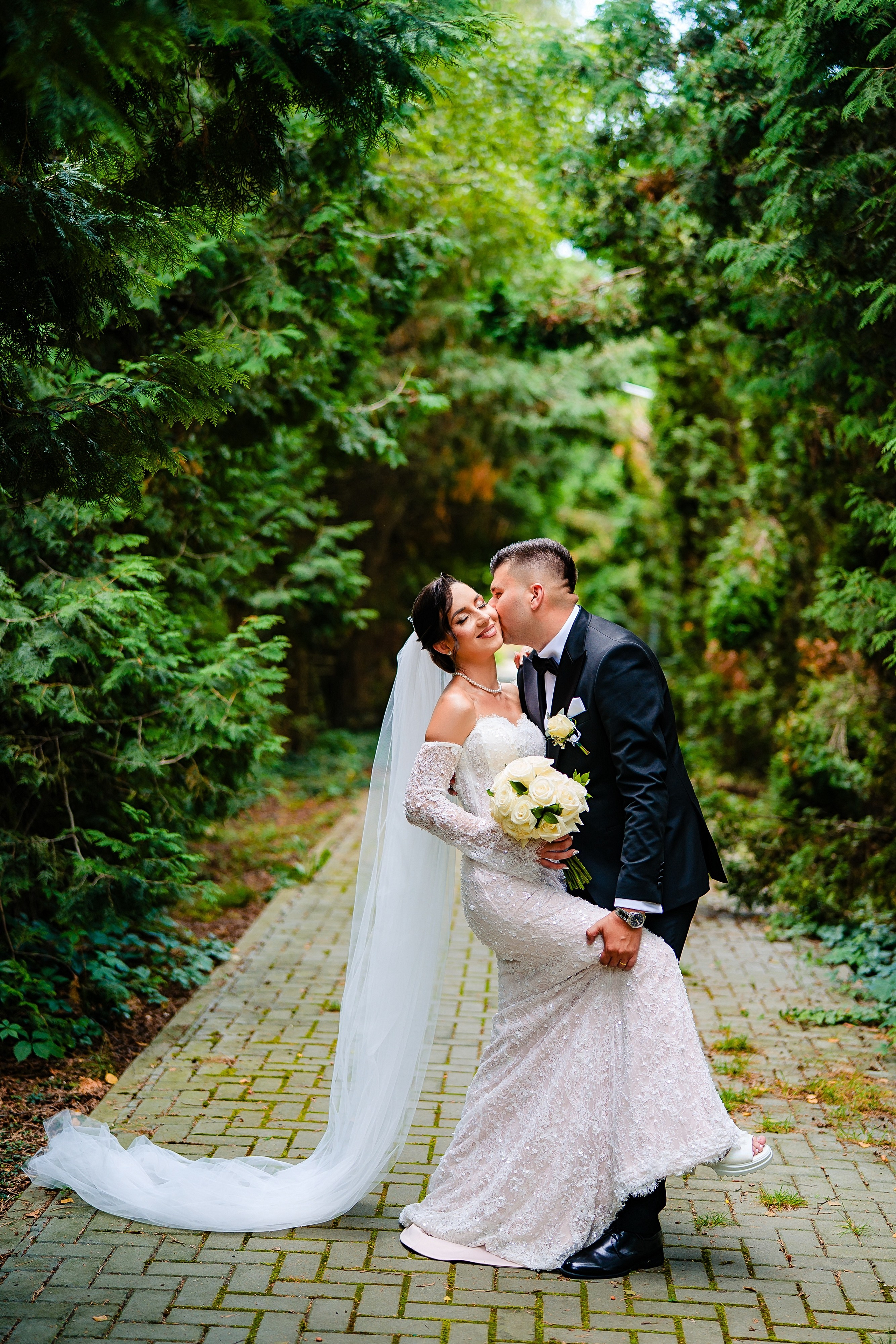 Ana & Marian — Așa cum s-a simțit. Újfalvi Szilárd – Fotograf de nuntă în Târgu Mureș | Transilvania