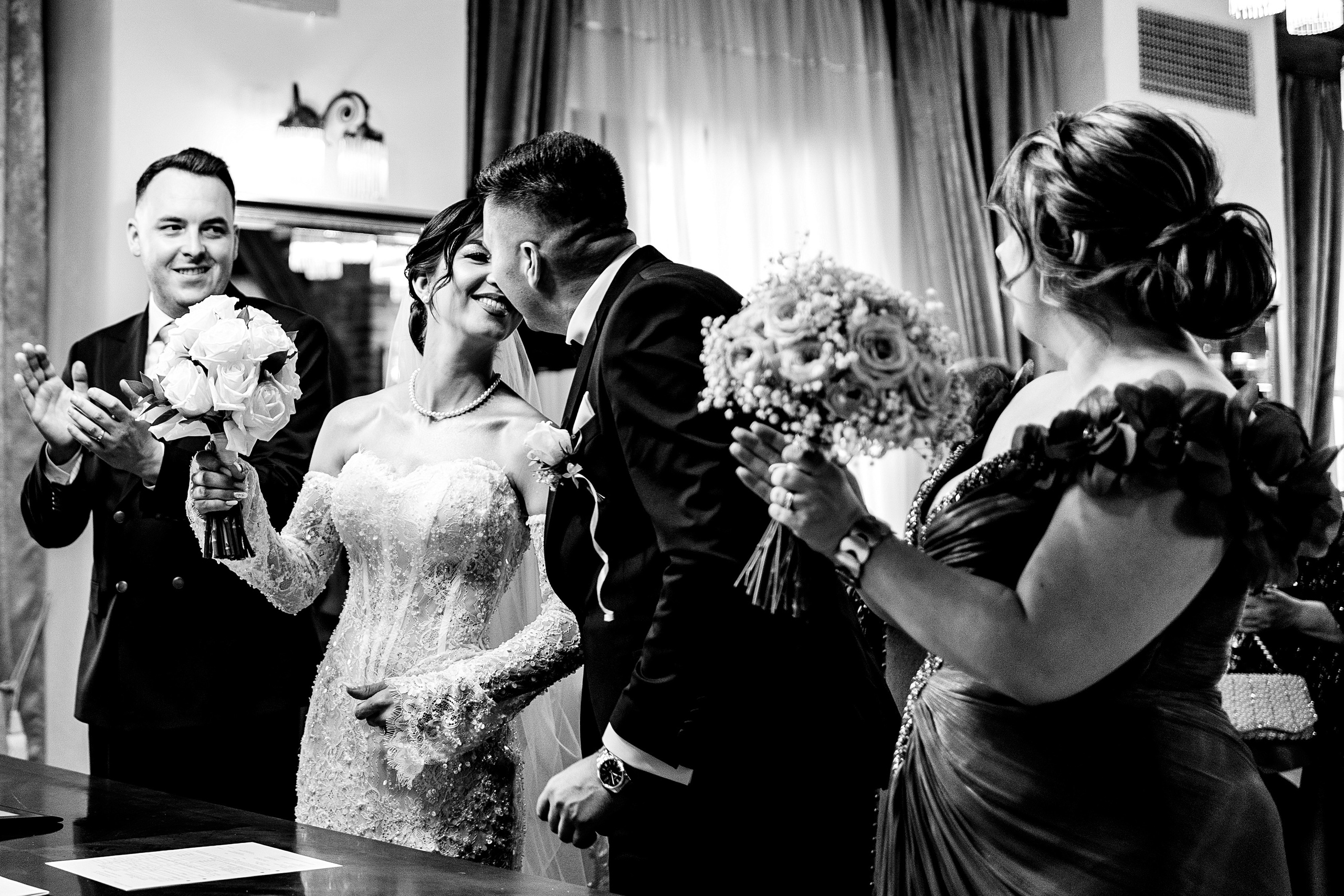 Ana & Marian — Așa cum s-a simțit. Újfalvi Szilárd – Fotograf de nuntă în Târgu Mureș | Transilvania