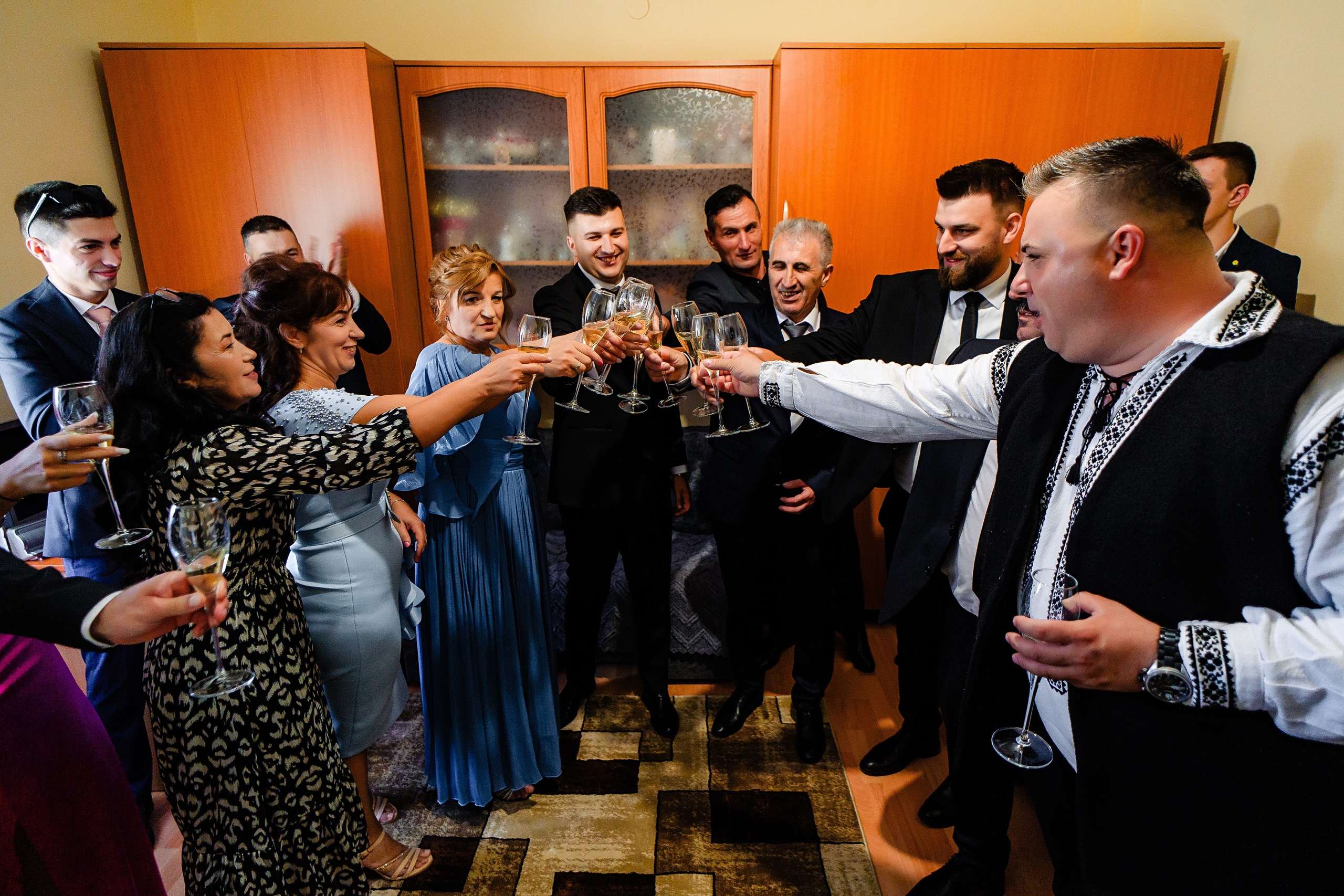 Ana & Marian — Așa cum s-a simțit. Újfalvi Szilárd – Fotograf de nuntă în Târgu Mureș | Transilvania