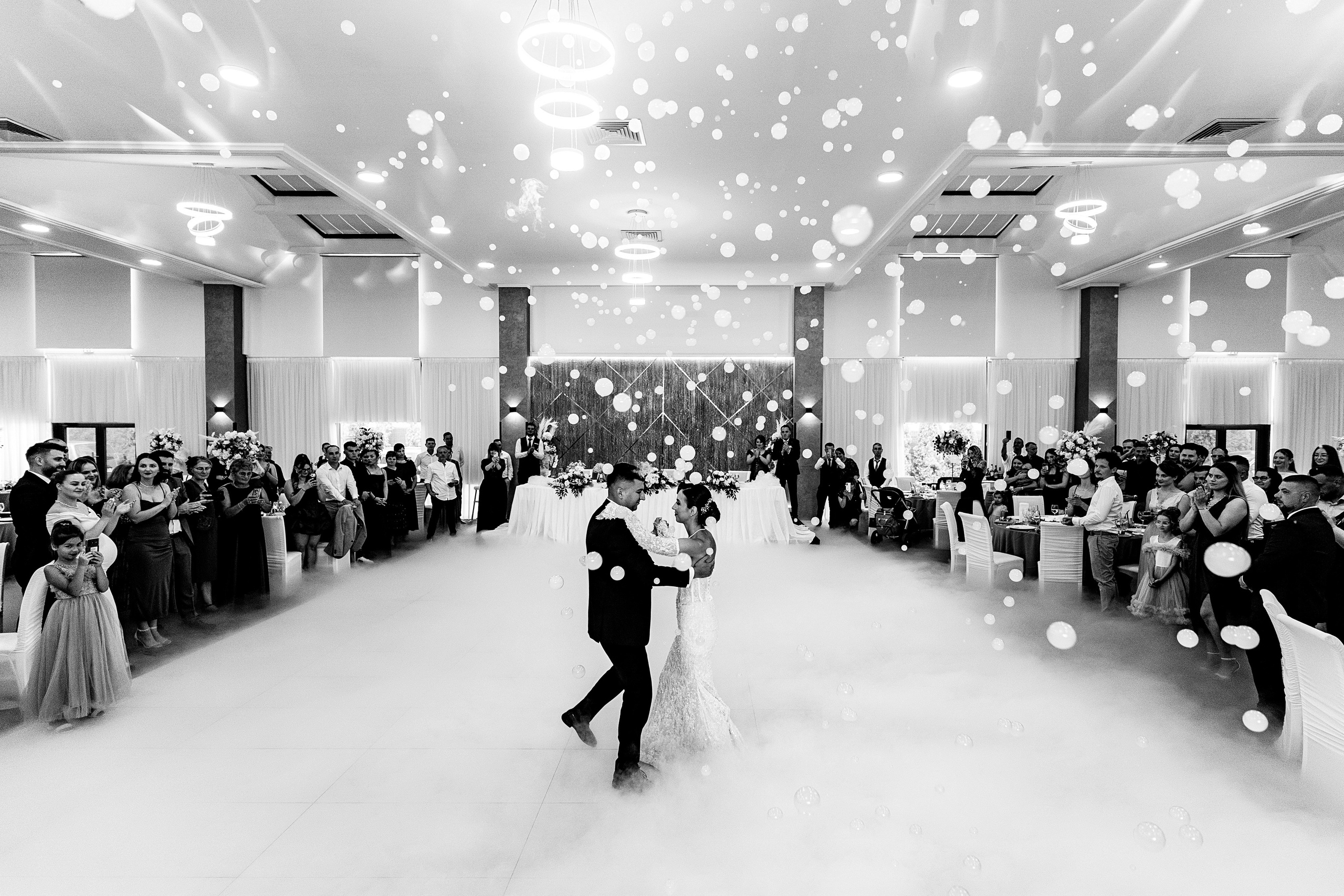 Ana & Marian — Așa cum s-a simțit. Újfalvi Szilárd – Fotograf de nuntă în Târgu Mureș | Transilvania