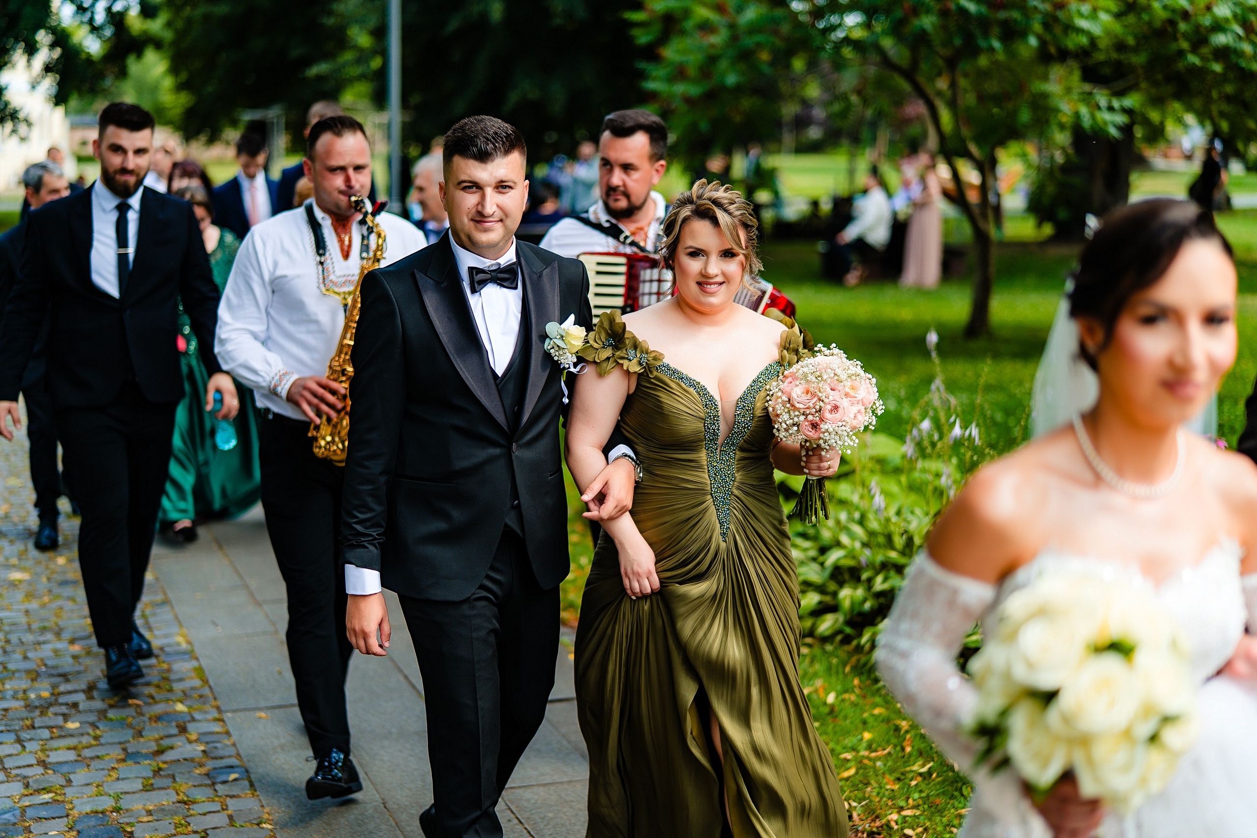 Ana & Marian — Așa cum s-a simțit. Újfalvi Szilárd – Fotograf de nuntă în Târgu Mureș | Transilvania