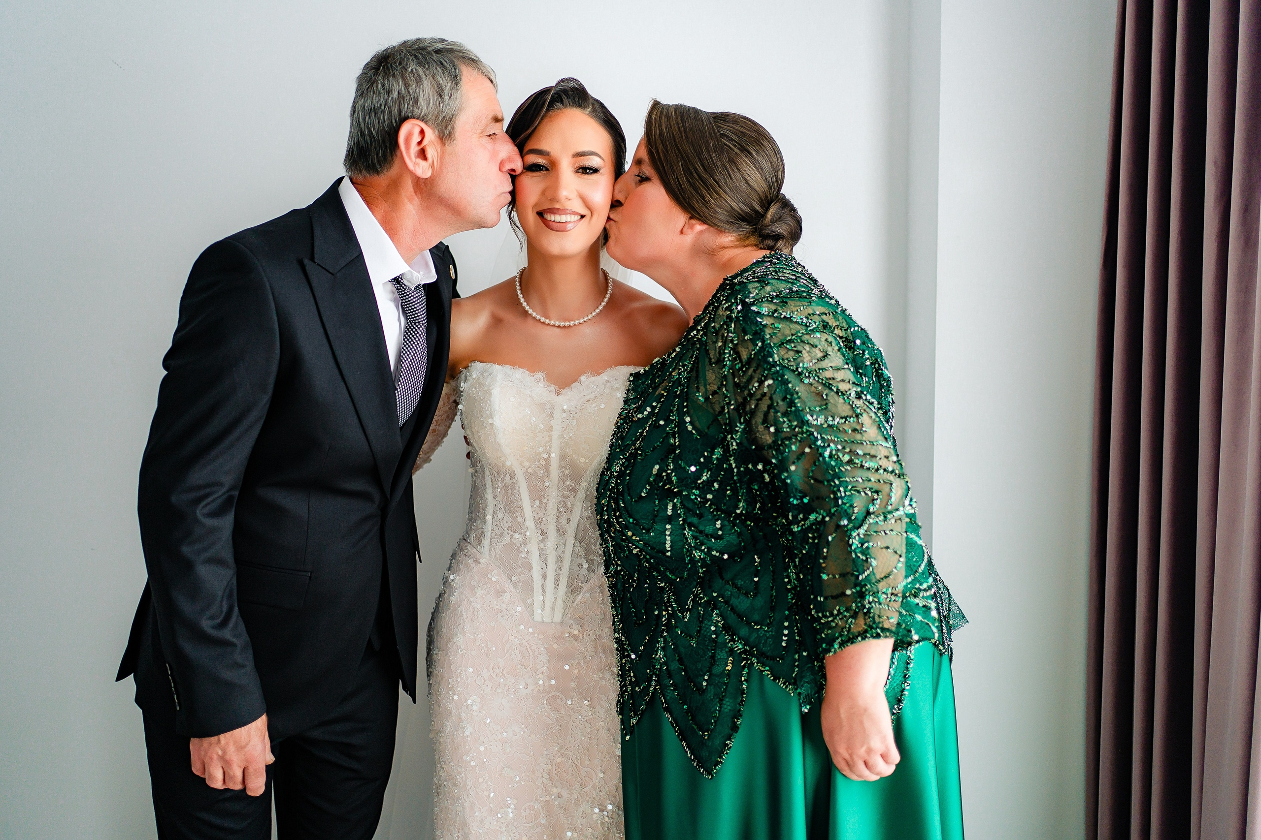 Ana & Marian — Așa cum s-a simțit. Újfalvi Szilárd – Fotograf de nuntă în Târgu Mureș | Transilvania