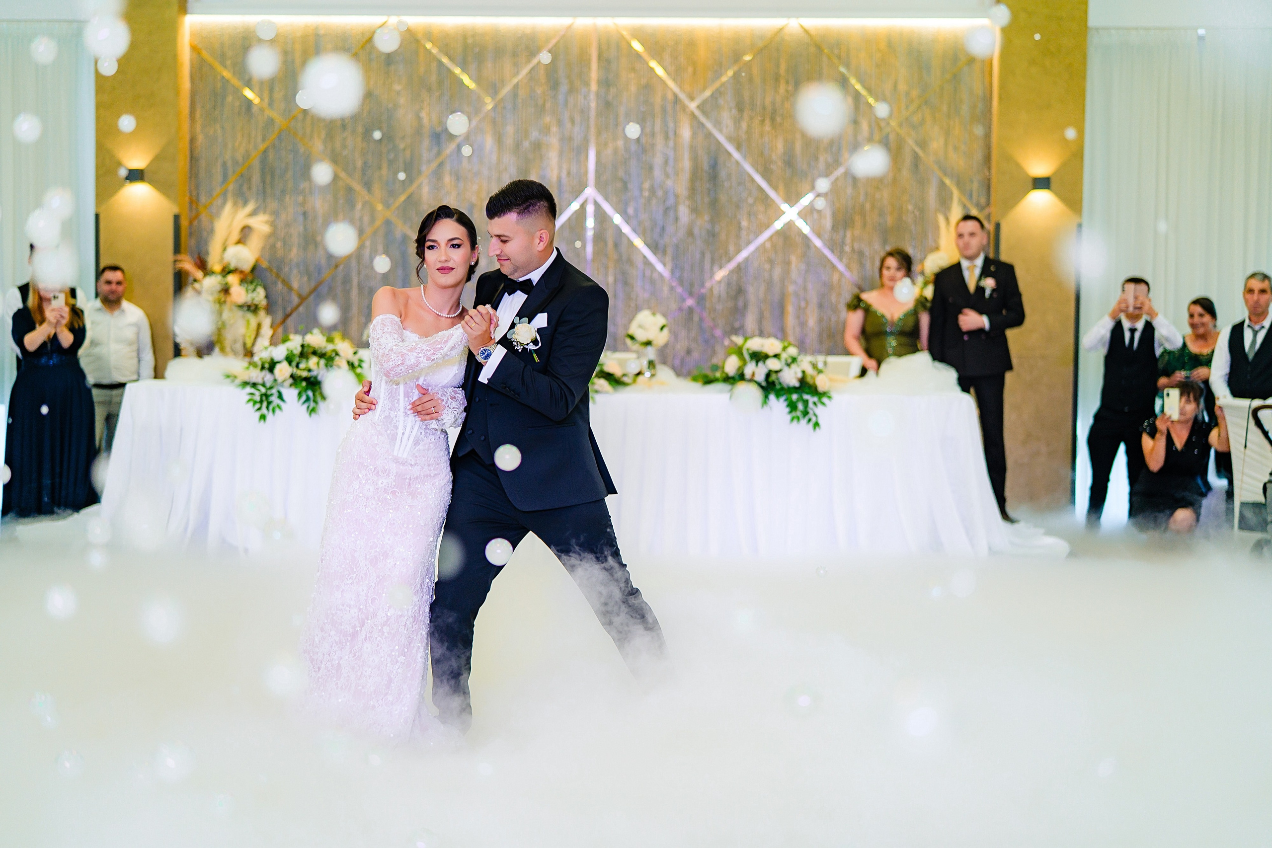 Ana & Marian — Așa cum s-a simțit. Újfalvi Szilárd – Fotograf de nuntă în Târgu Mureș | Transilvania
