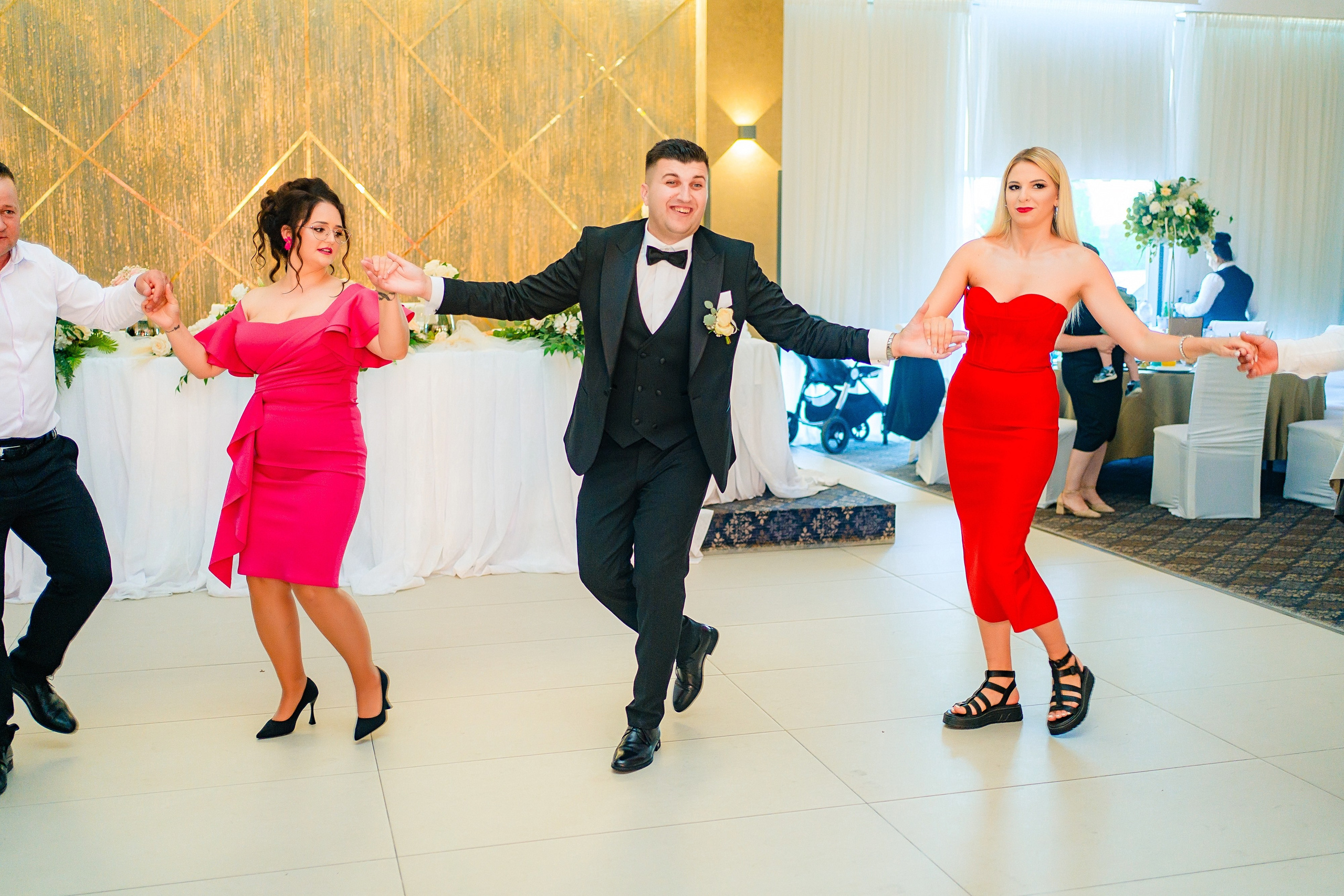 Ana & Marian — Așa cum s-a simțit. Újfalvi Szilárd – Fotograf de nuntă în Târgu Mureș | Transilvania