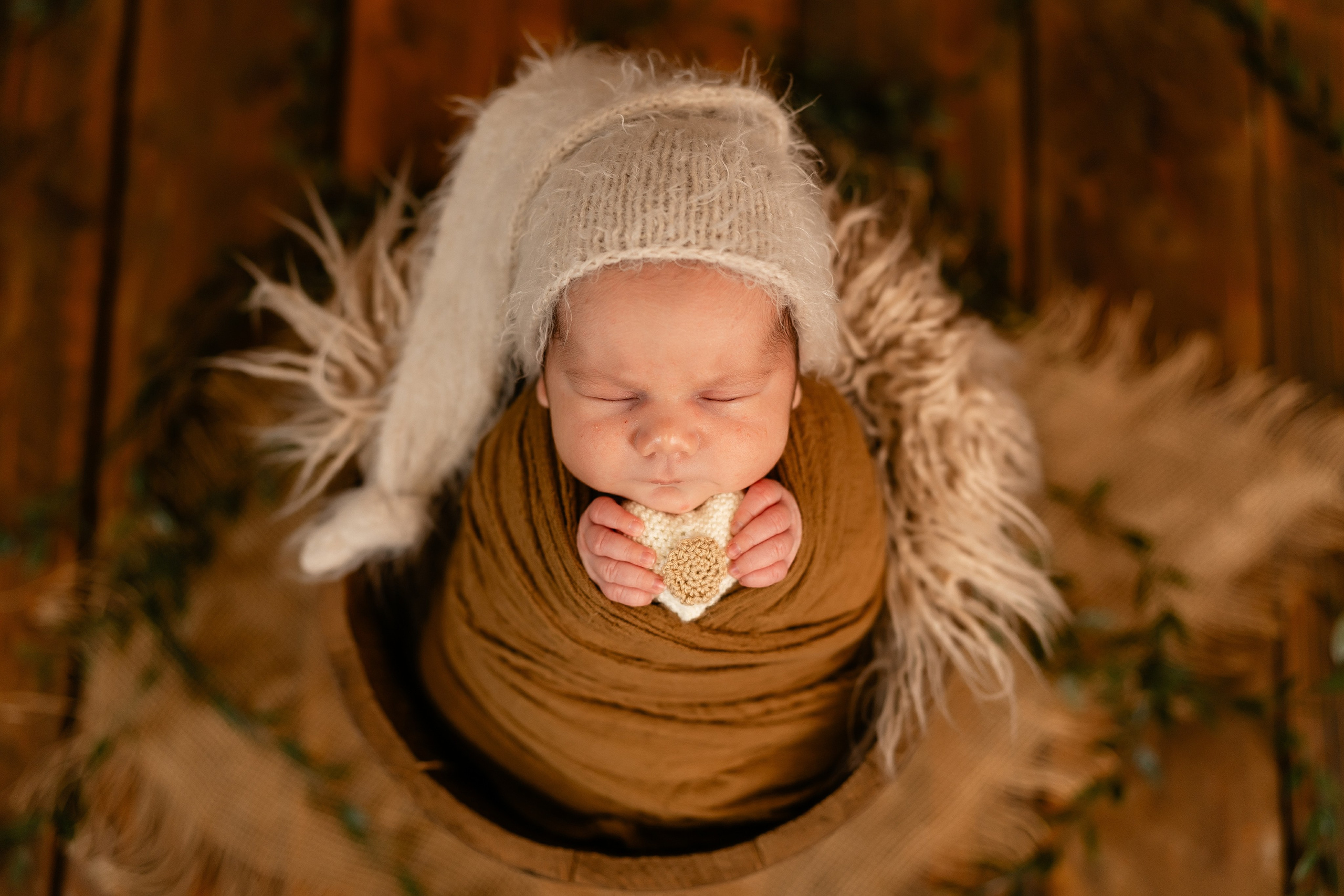 Nou-născut. Újfalvi Szilárd - Fotograf de nuntă, cununie civilă, botez și familie în Târgu Mureș și Transilvania
