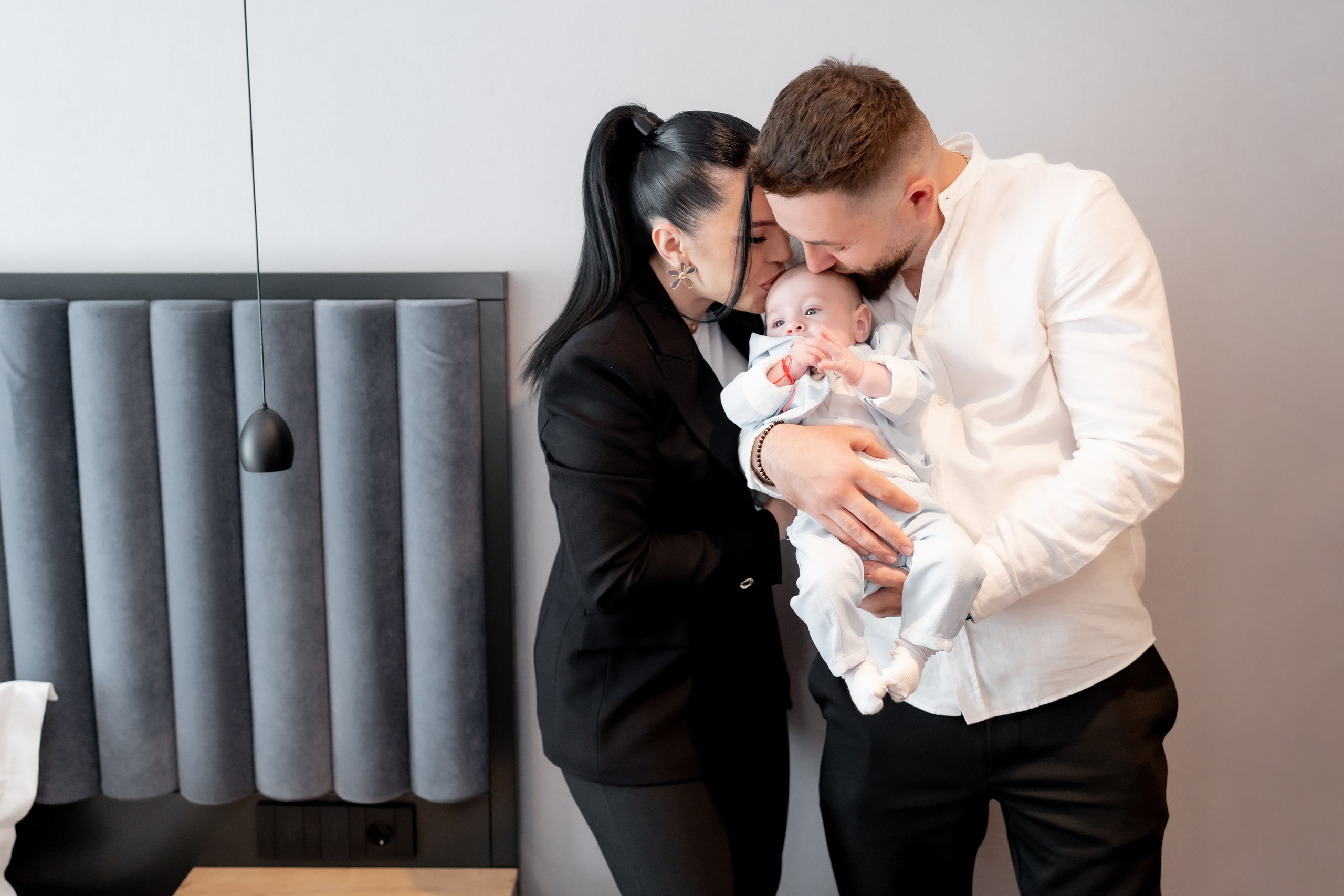 Marc Andrei. Mark Fazakas — Wedding Photographer