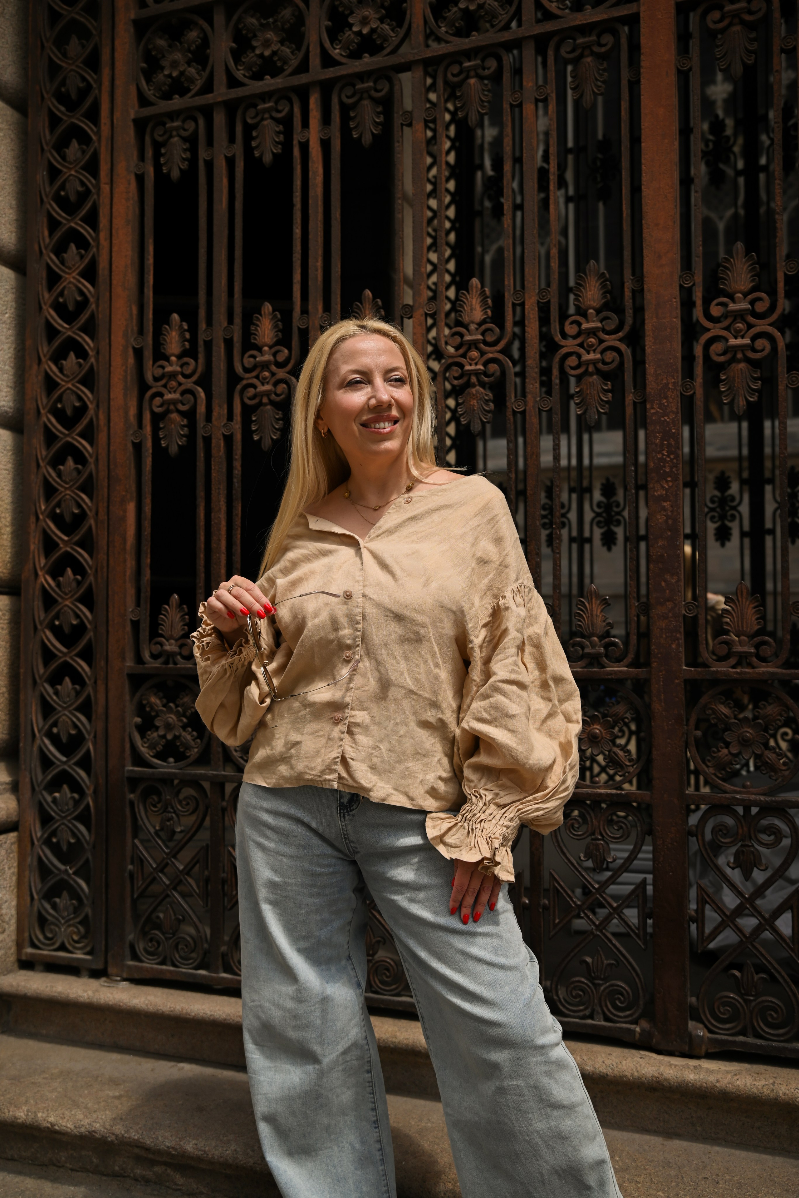 Walking in the center of Milan