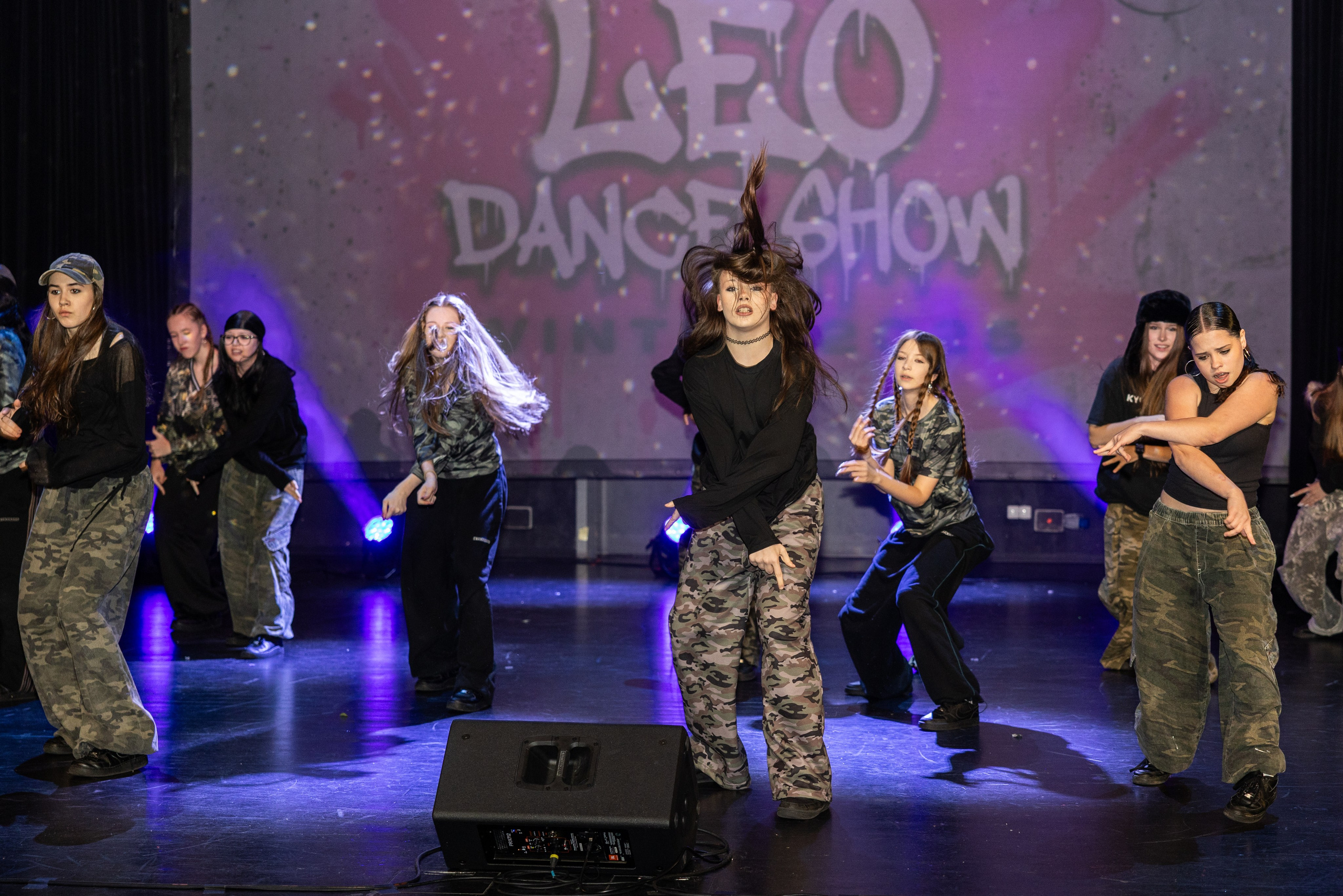 LEO DANCE SHOW WINTER 2025. Семейный и детский фотограф в Варшаве Мила Бобровская