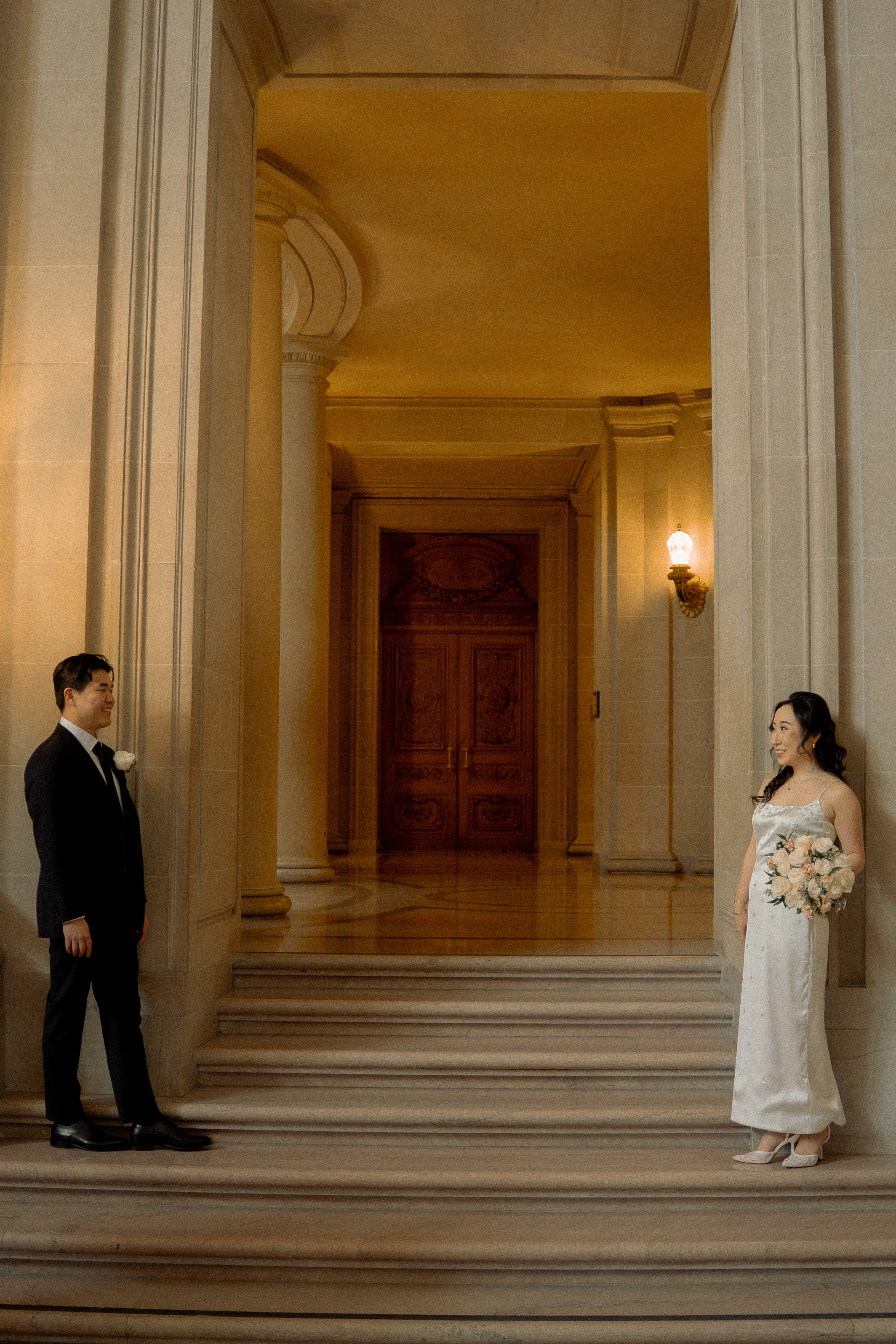 Elopement | City Hall. Sacramento & Bay Area Candid Photographer | photography_of.nadia
