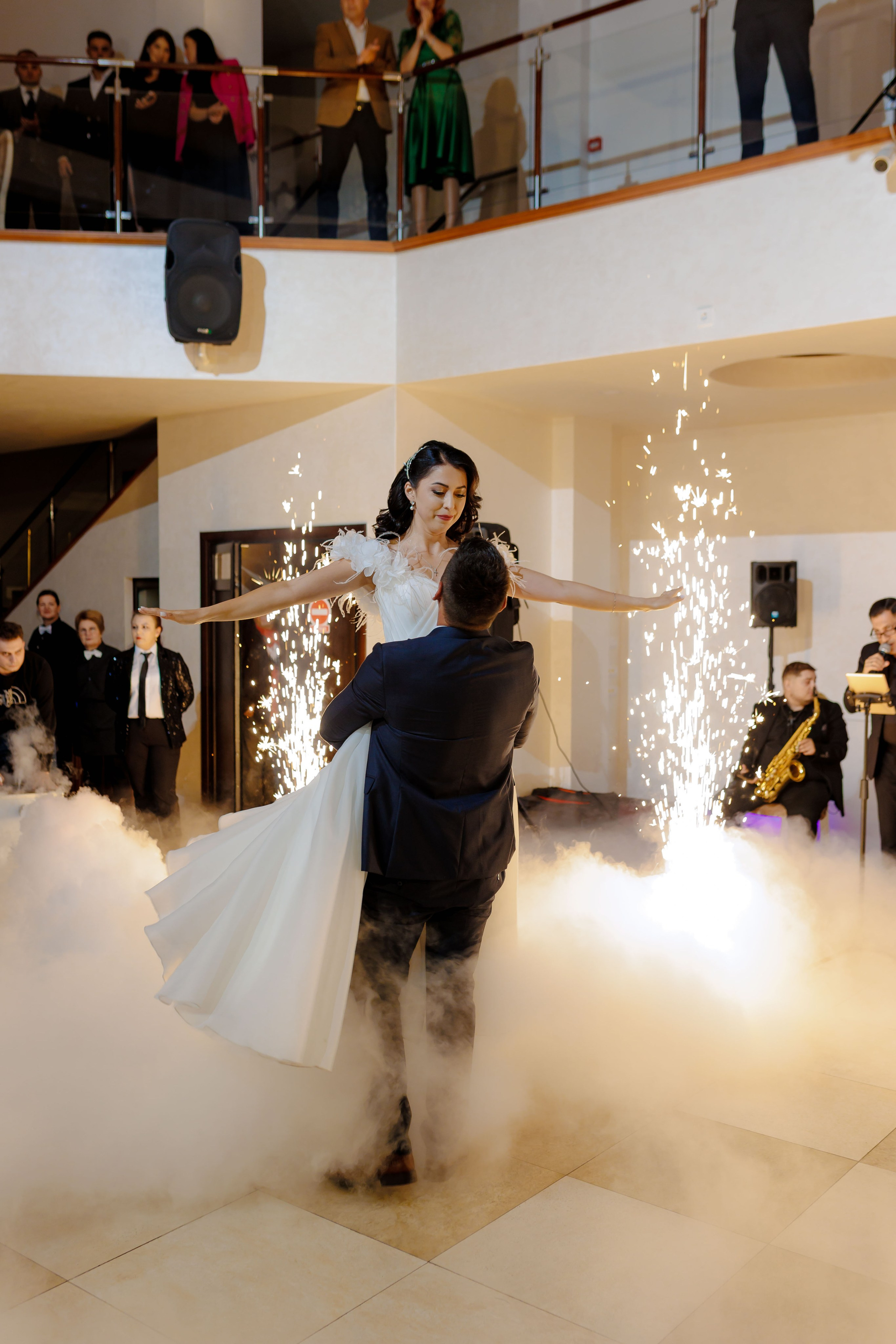 Loredana & Emilian – Ziua Nunții | Videografie - fotografie Botez Suceava, Iași, Botoșani. Servicii foto-video profesionale, pentru momente de neuitat