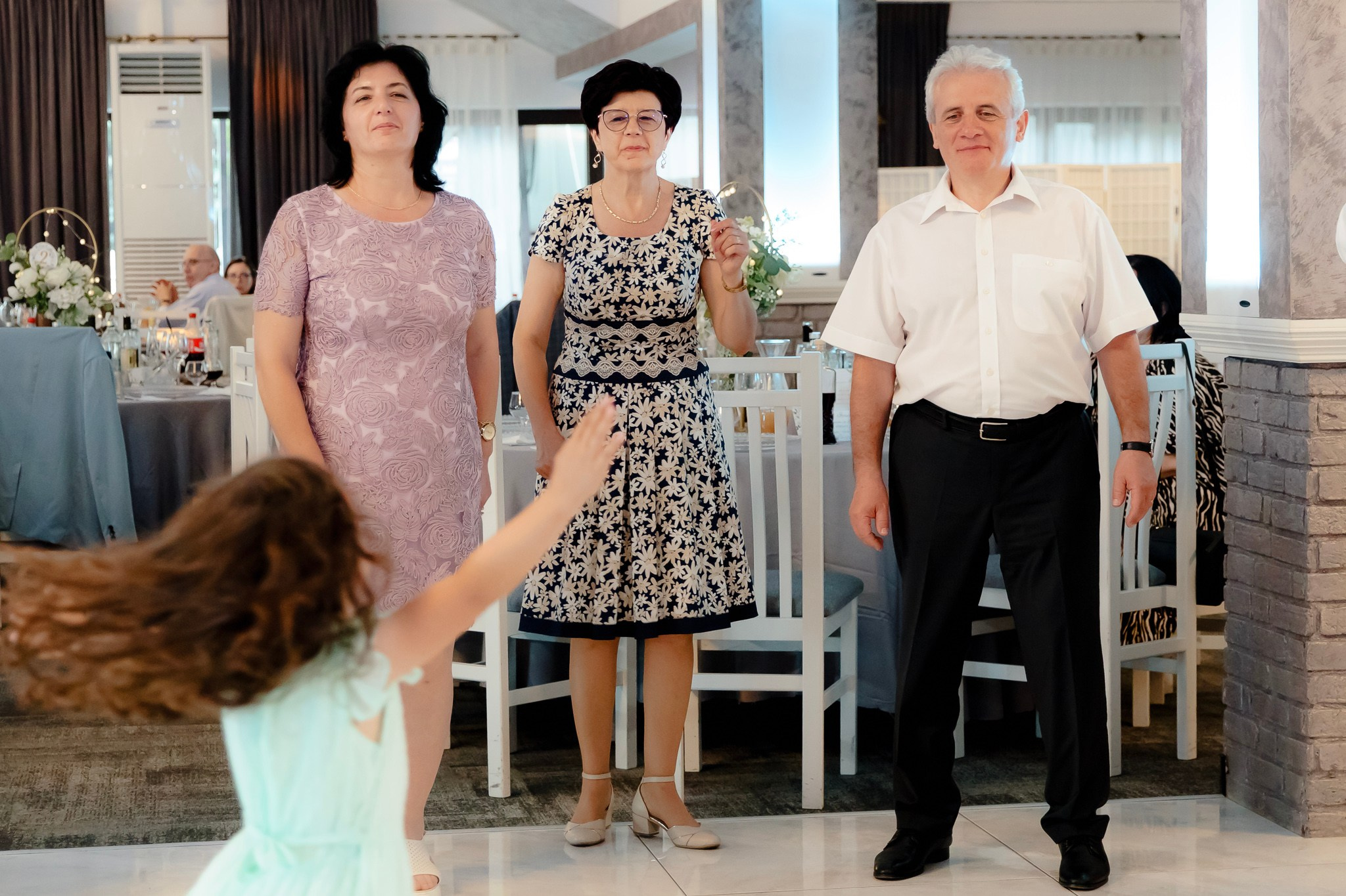 Ioana & Ionuț | Nuntă de poveste la Păstrăvăria Poiana din Mălini județul Suceava. Servicii foto-video profesionale, pentru momente de neuitat