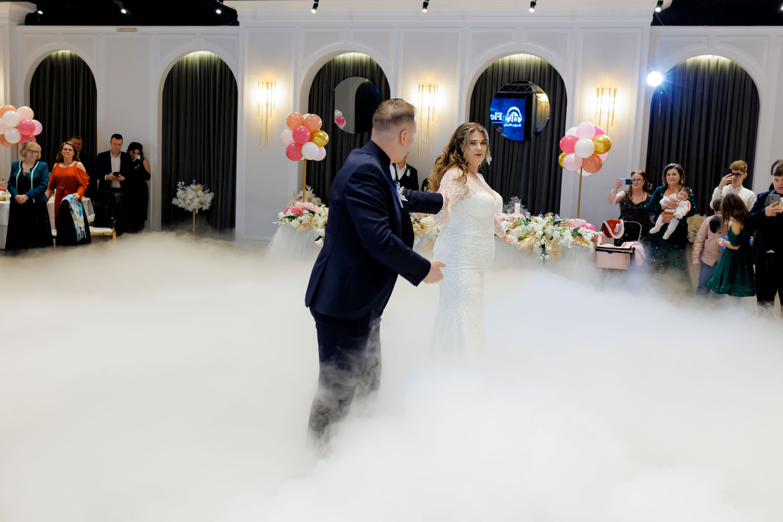 Povestea voastră, regizată de noi |Cristi Turculet Videograf Nuntă Suceava | wedding highlight. Servicii foto-video profesionale, pentru momente de neuitat