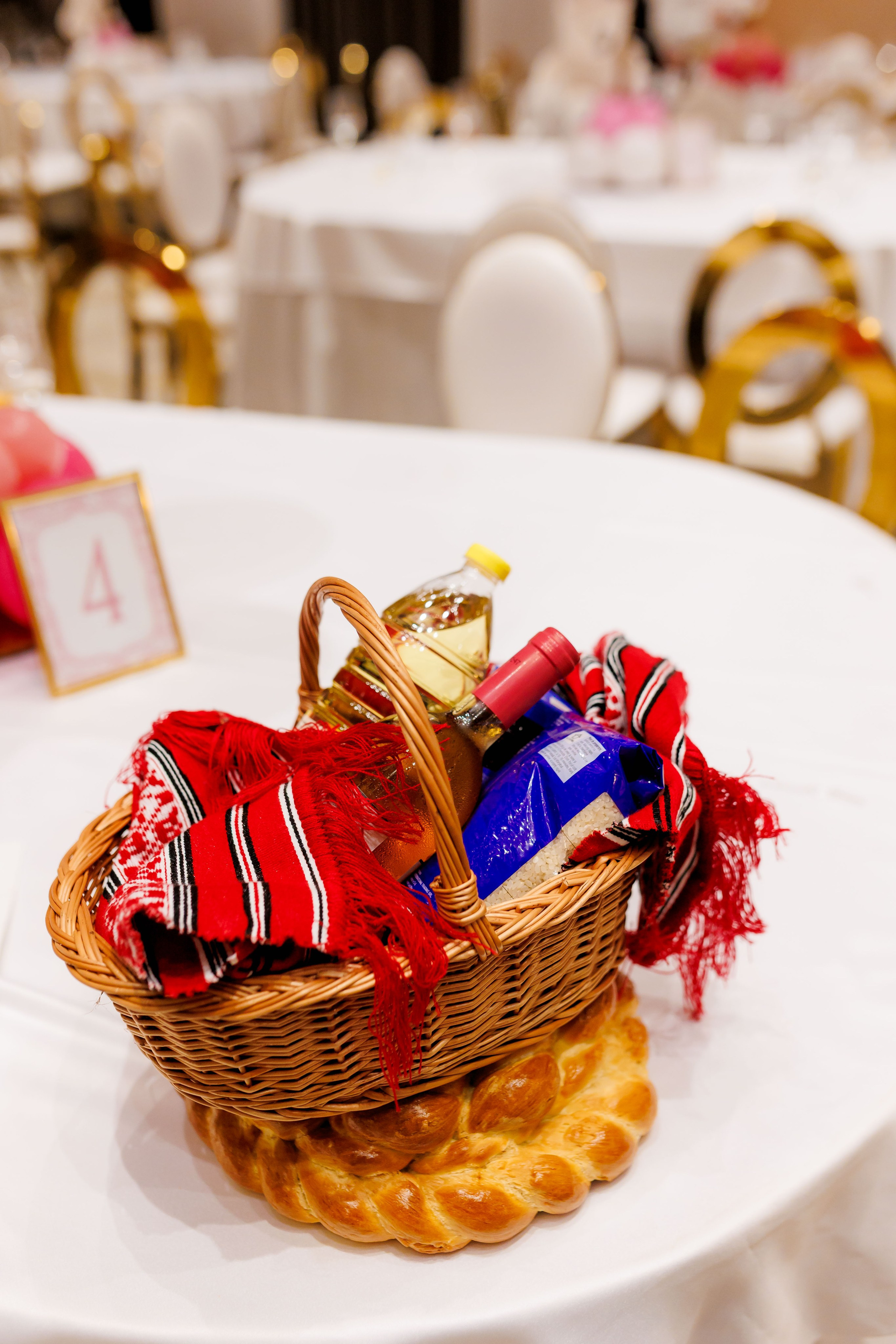 Povestea voastră, regizată de noi |Cristi Turculet Videograf Nuntă Suceava | wedding highlight. Servicii foto-video profesionale, pentru momente de neuitat