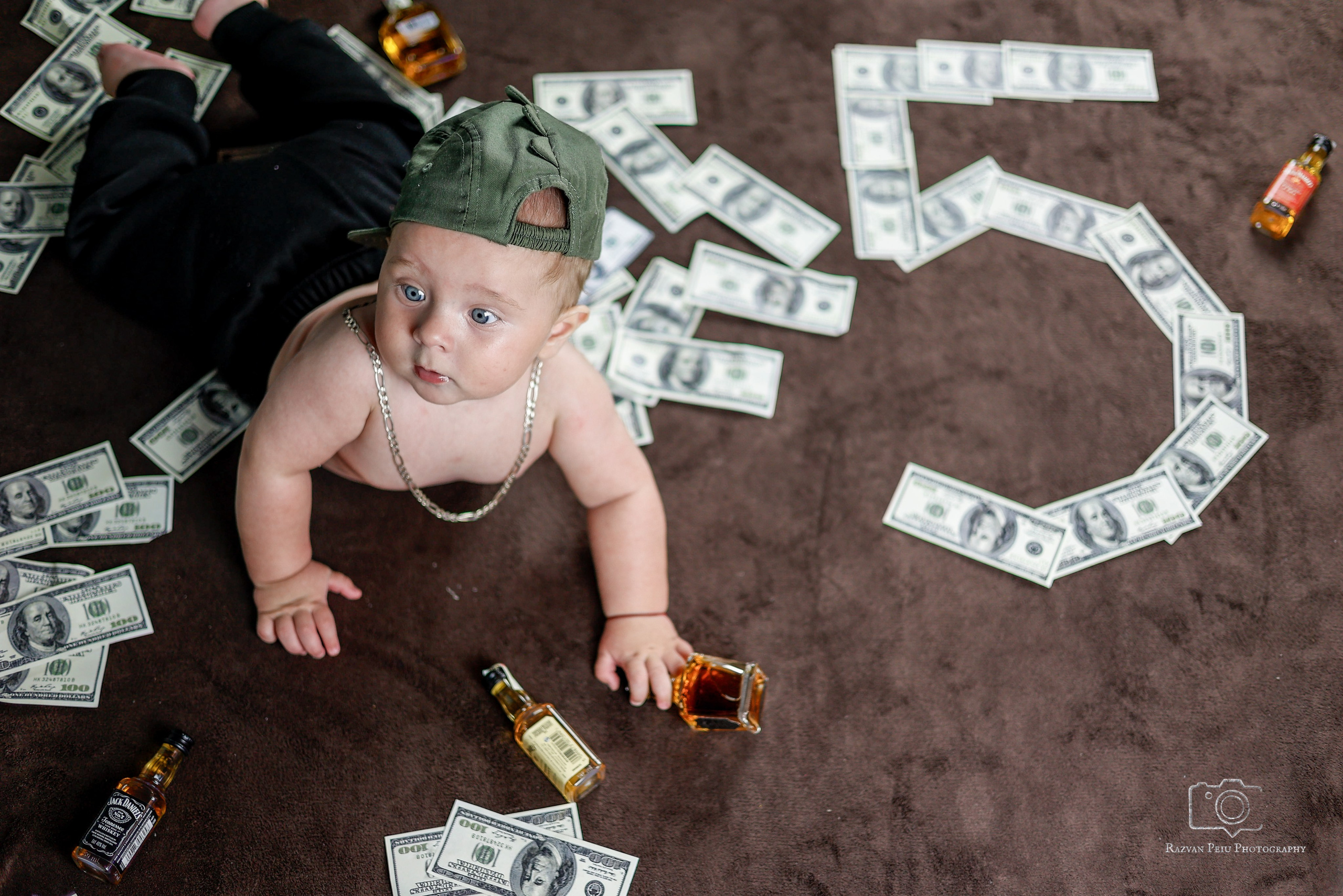 Evolutia unui bebe in fiecare luna. Razvan Peiu Photography, dincolo de fotografie!