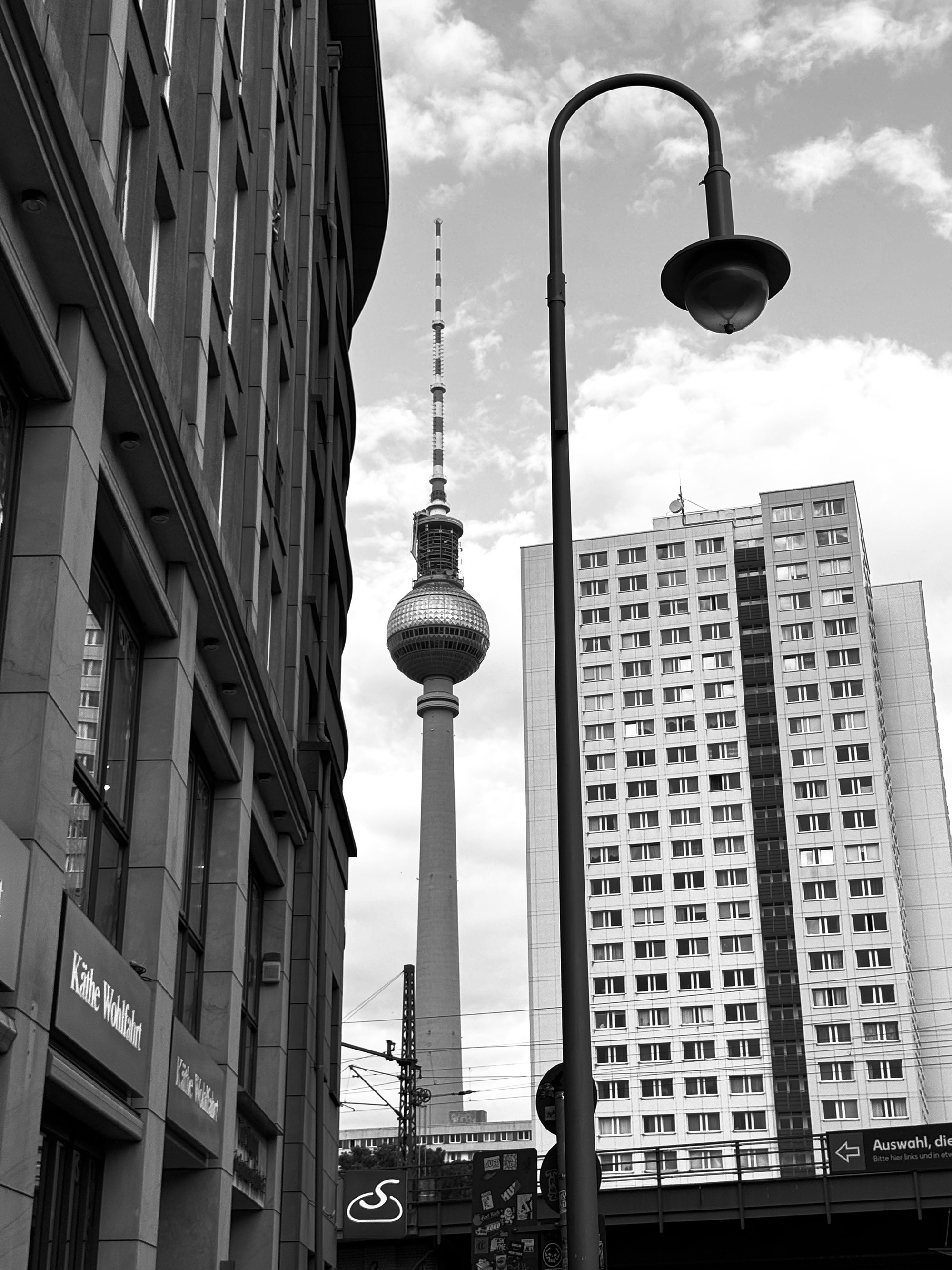 Berliner Mischung (Schwarz-Weiß). BNW Around Photography