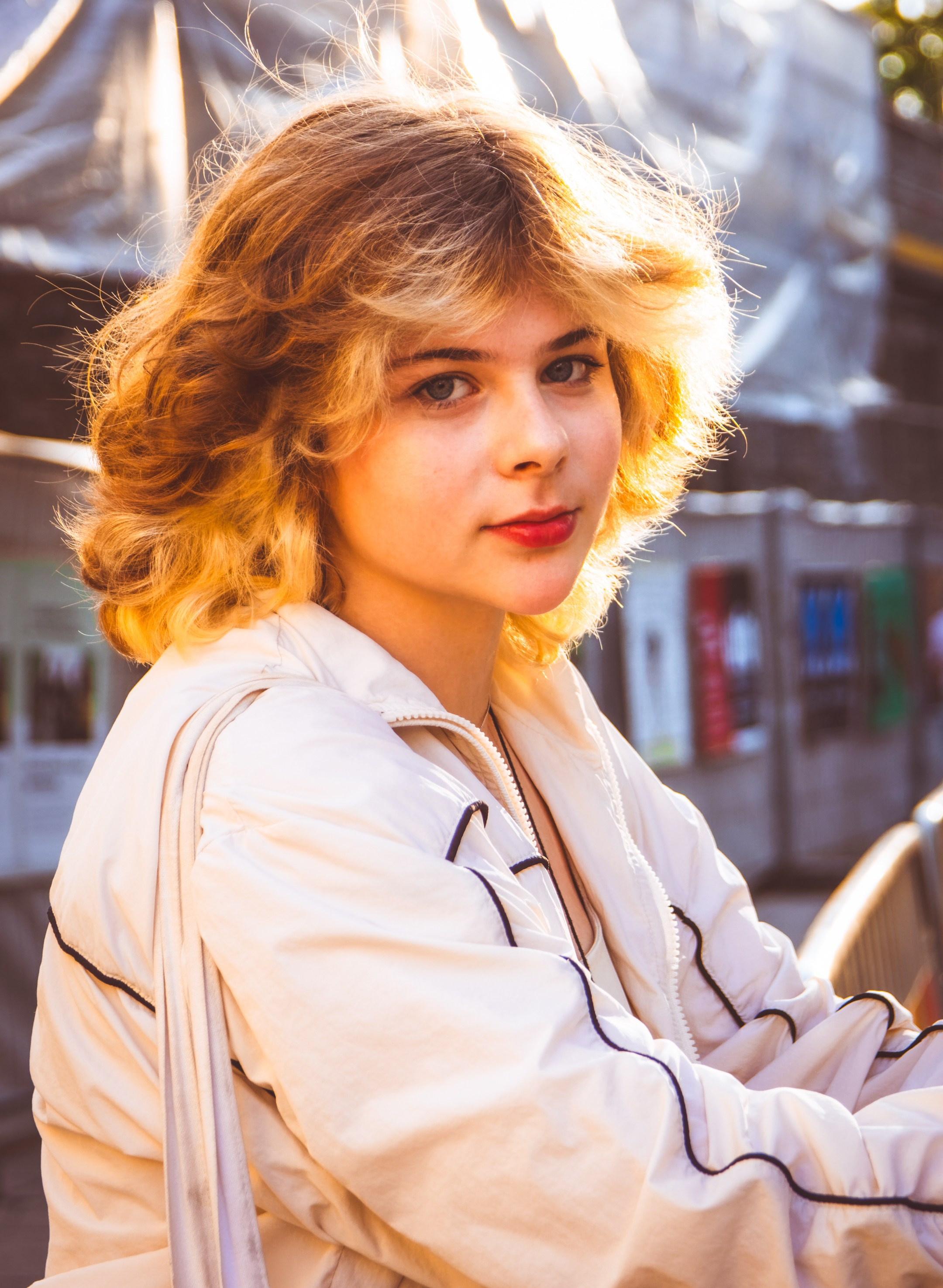 Lahe graatsia (Sonja). Nebula 25 — Fotod teie hingele