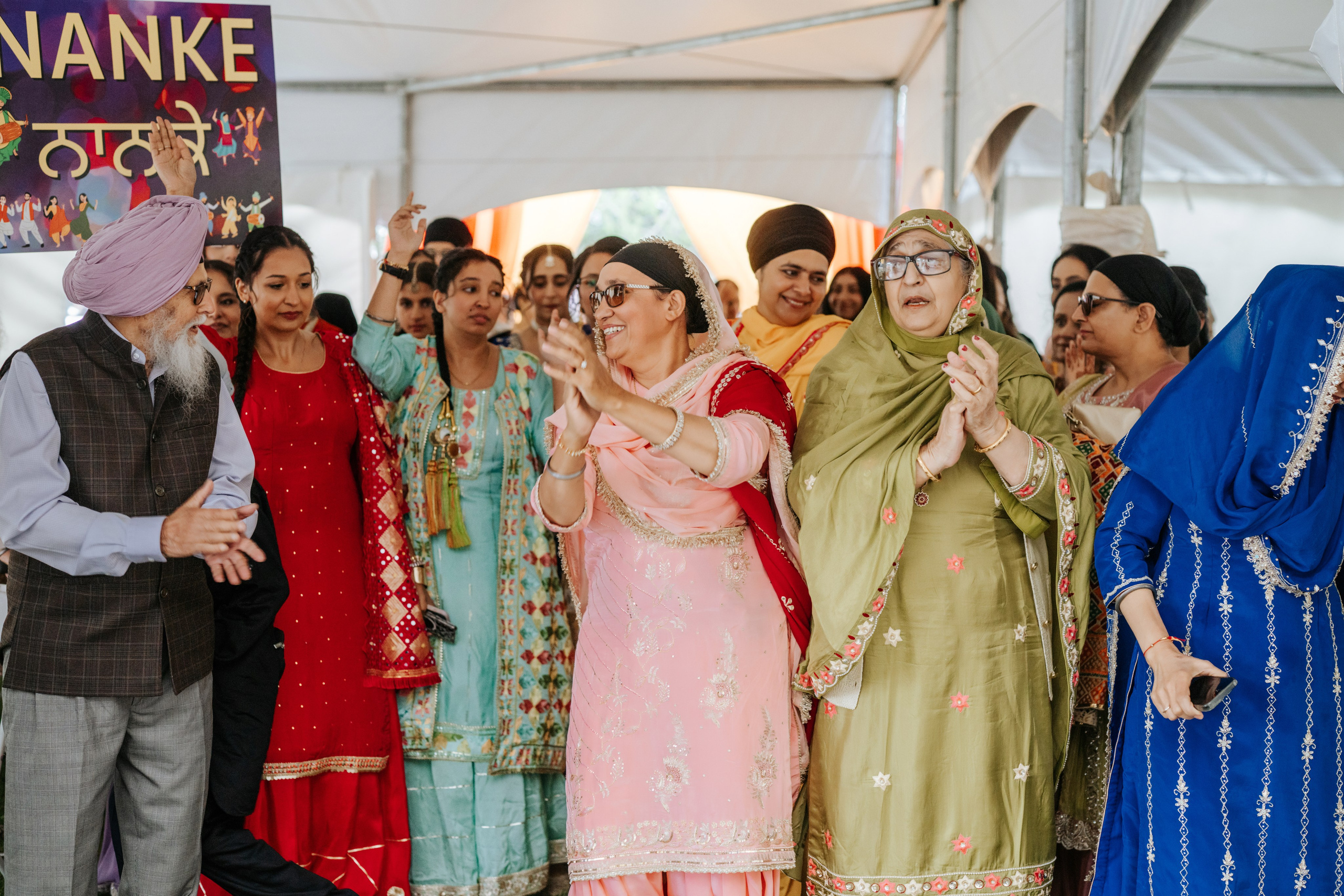 Navraj & Pavan. Wedding Photographer & Cinematographer studios