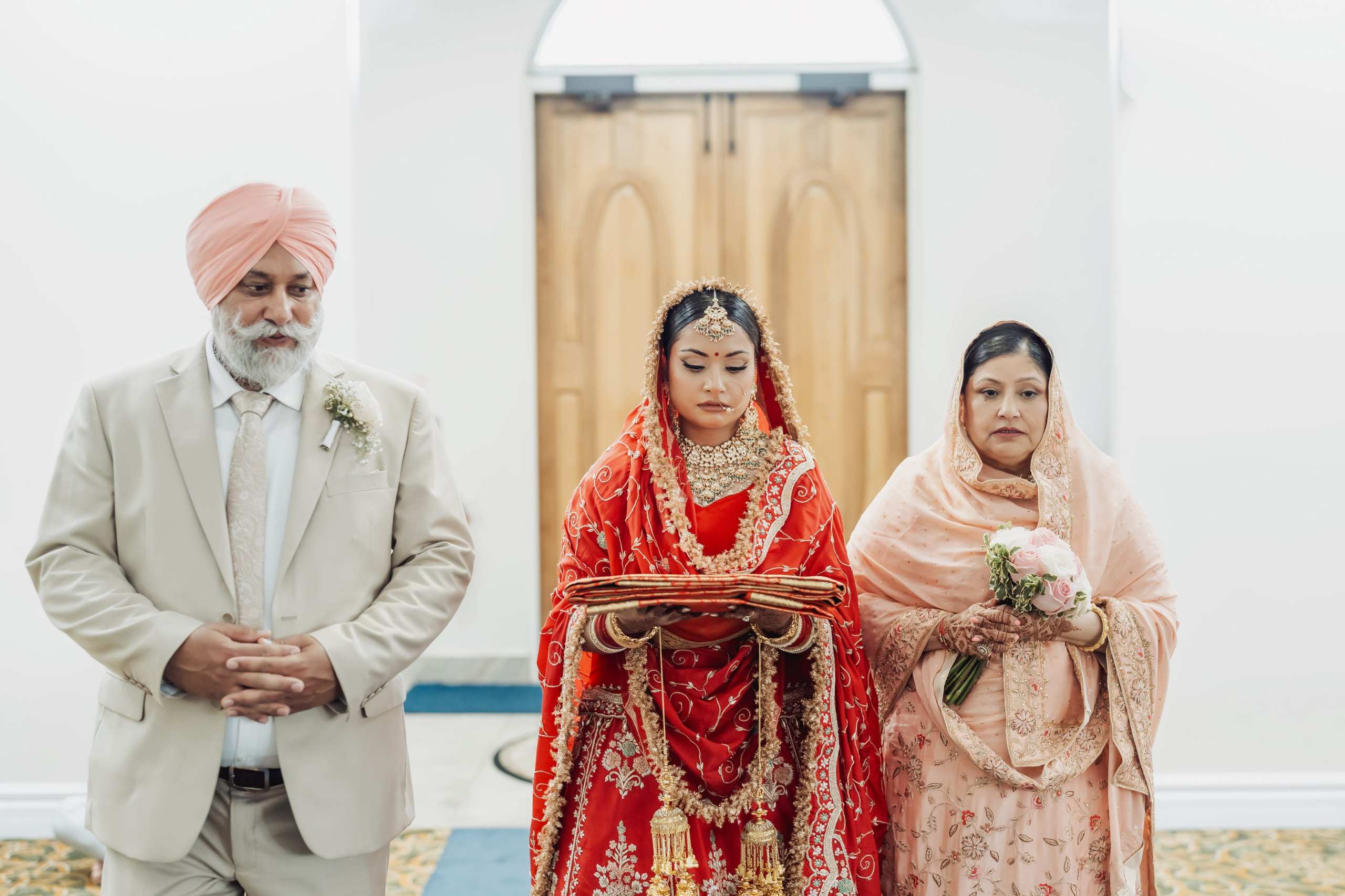 Gagan & Jasmeen. Wedding Photographer & Cinematographer studios