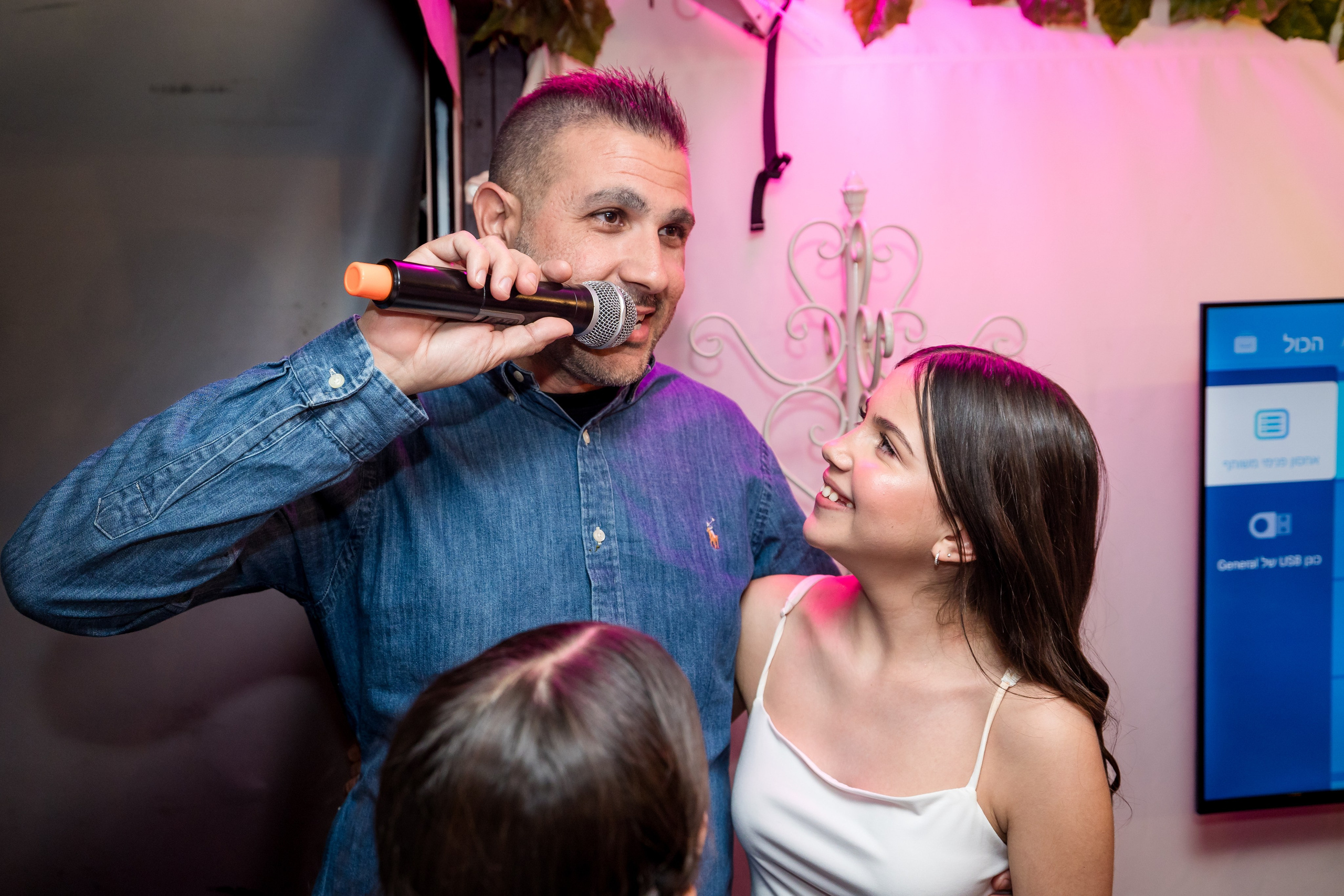 Noya. AMIR BUCHNIK PHOTOGRAPHER