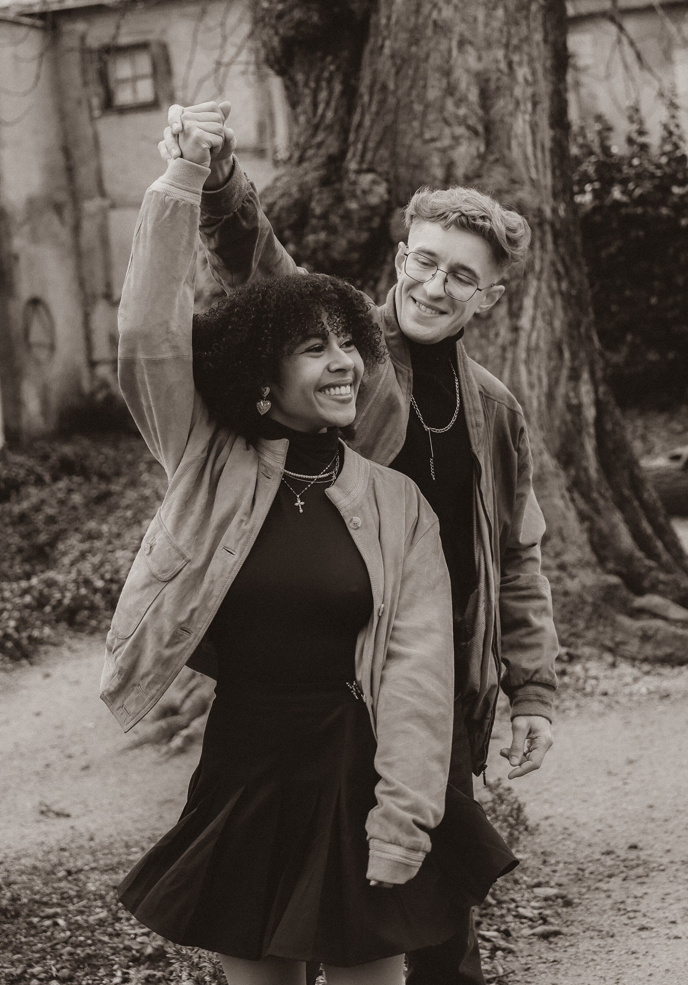Couples Outdoor. Photographe de mariage et famille à Nancy - studio et extérieur - MSPhotography