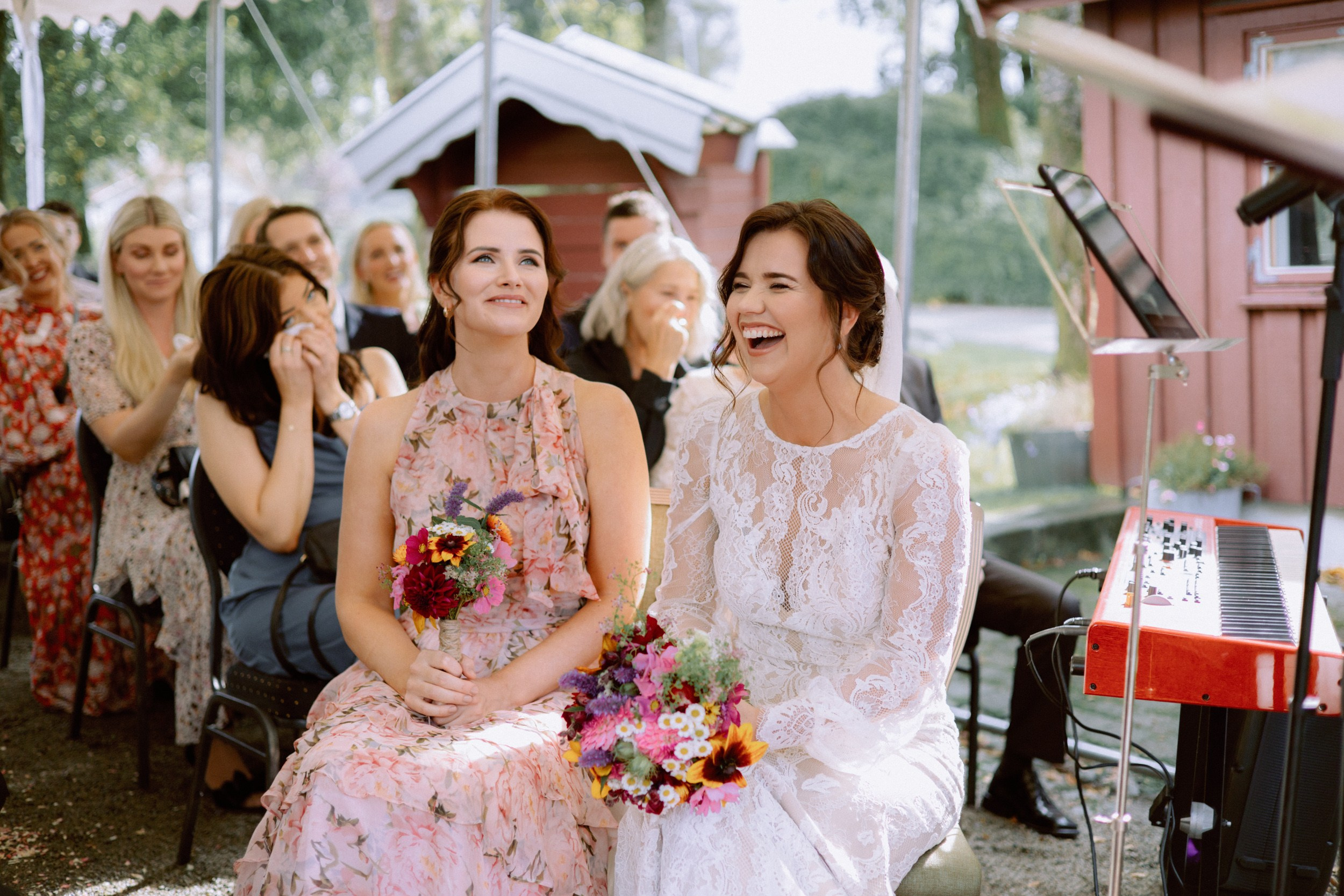 Our beautiful film. Warm family & Wedding stories