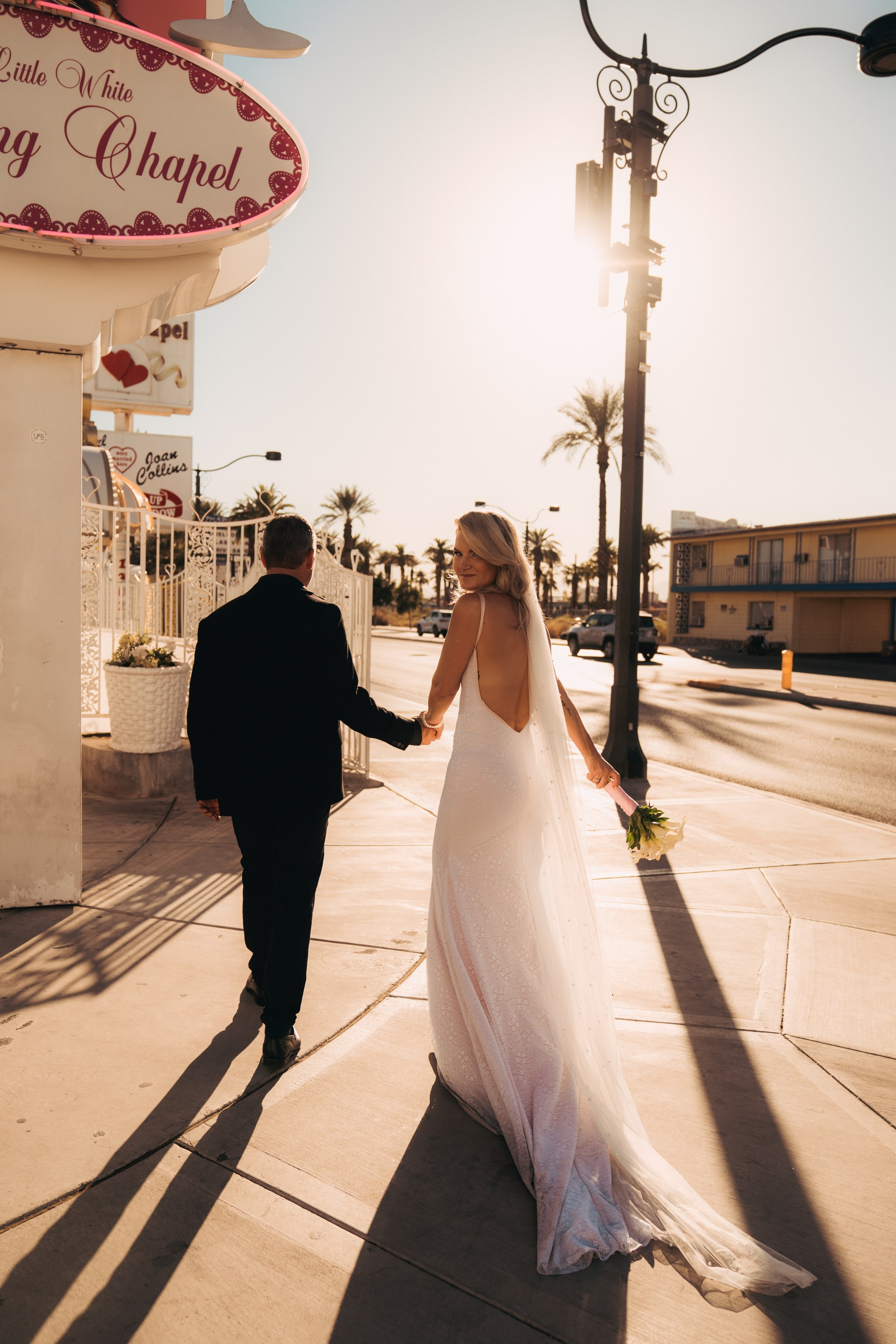 Steve&Dee. Wedding & elopement photographer Viktoriya Kravtsov. Las Vegas