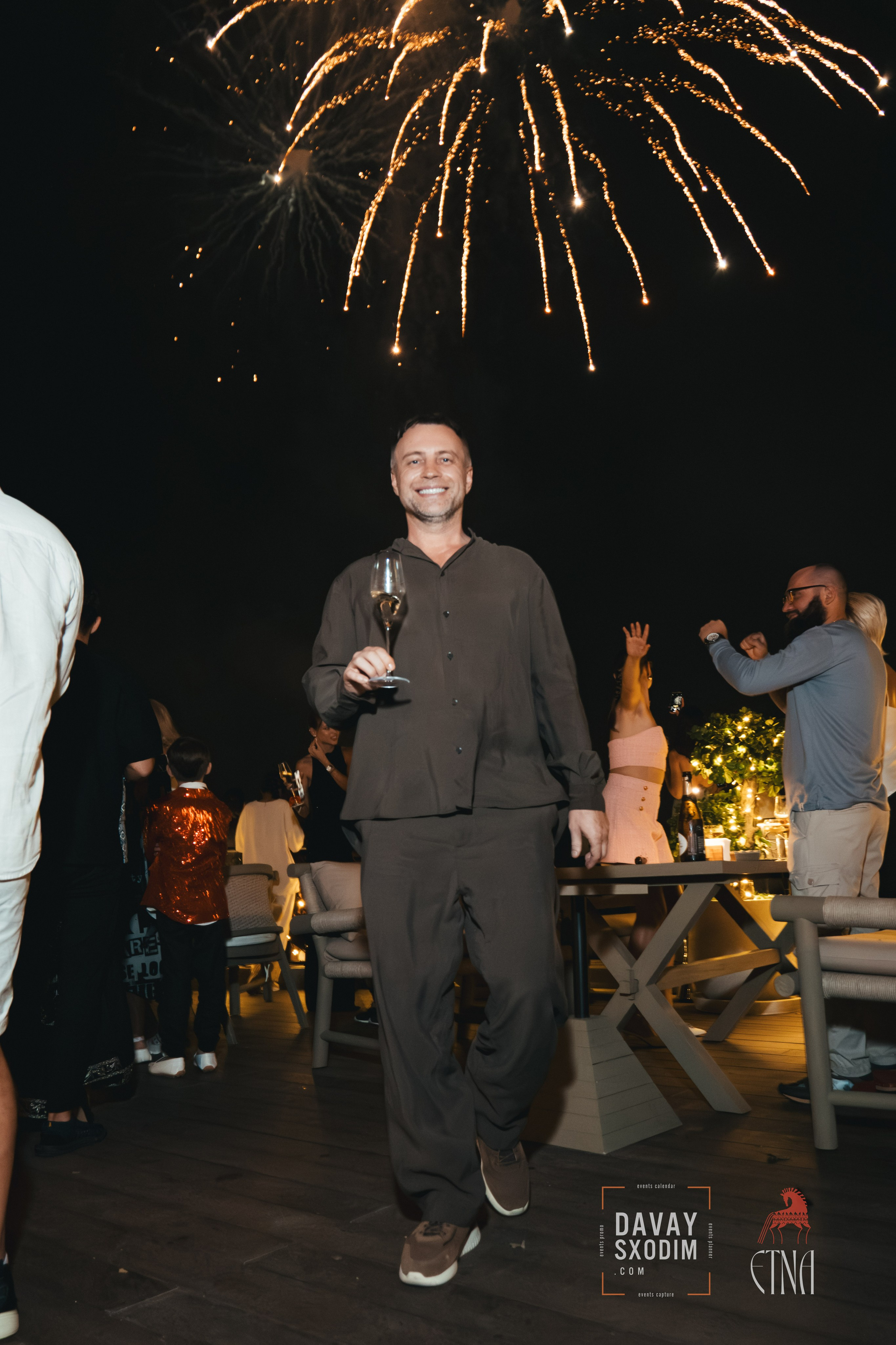 Новогодняя вечеринка | Фоторепортаж | Афиша | DAVAYSXODIM.com PHUKET. АФИША|ФОТОРЕПОРТАЖИ|ИВЕНТЫ|ПХУКЕТ