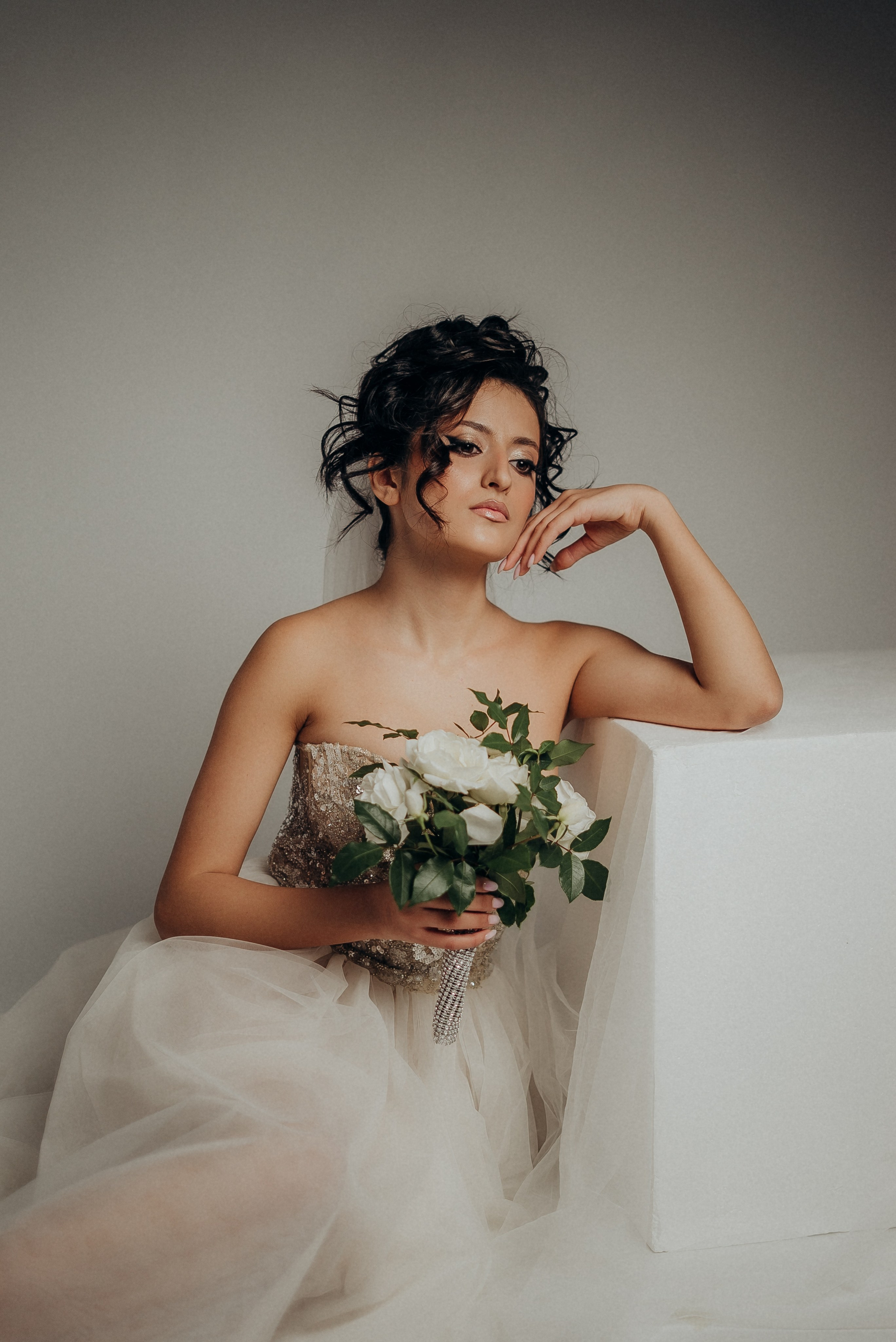 Съемка невесты в студии и ночью | Bride photography in the studio and at night. Портретный и семейный фотограф в Лимассоле Кипр Анна Руссу