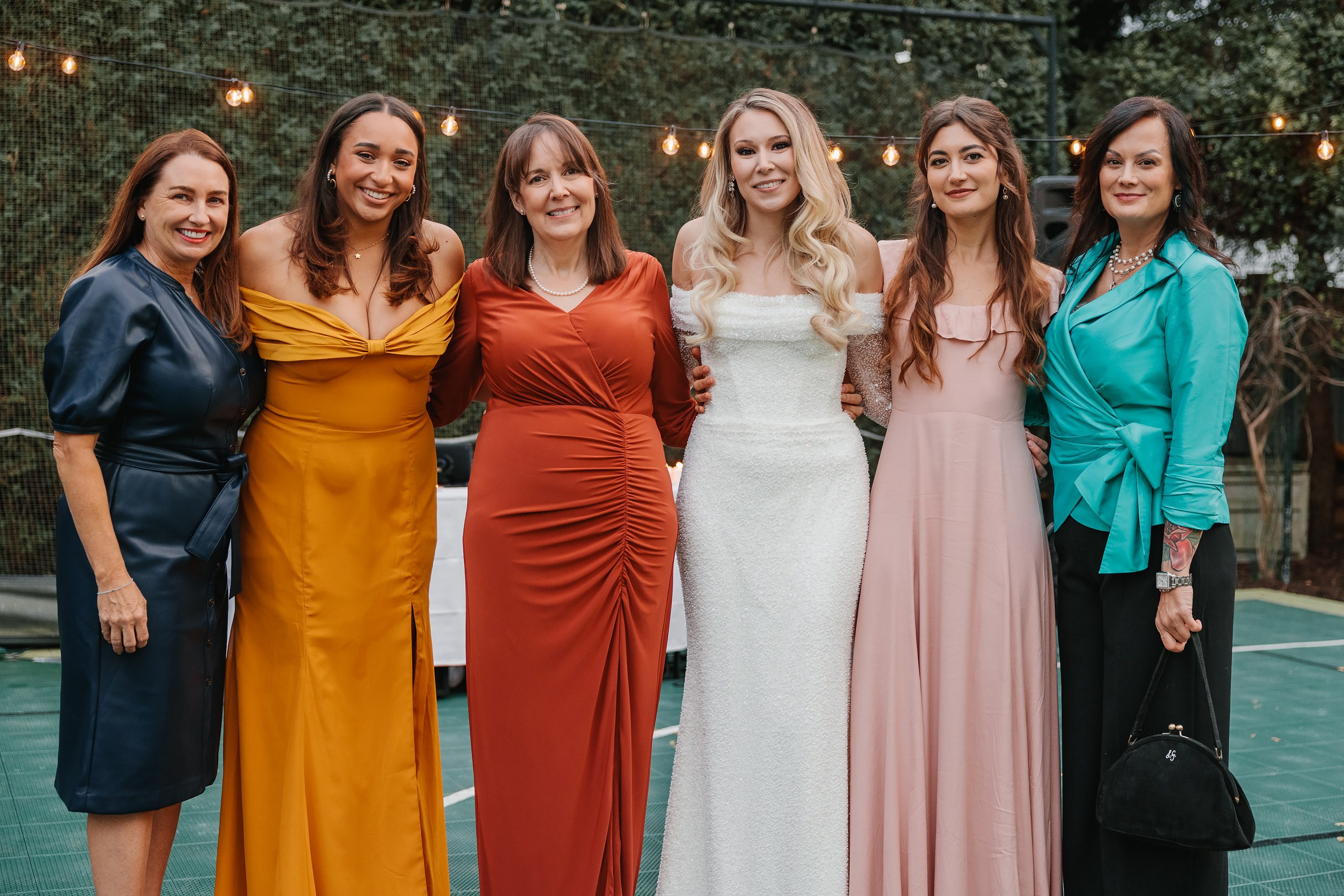 10.08.2023 Wedding. Wedding family event photographer in Chicago Nick Yushevich