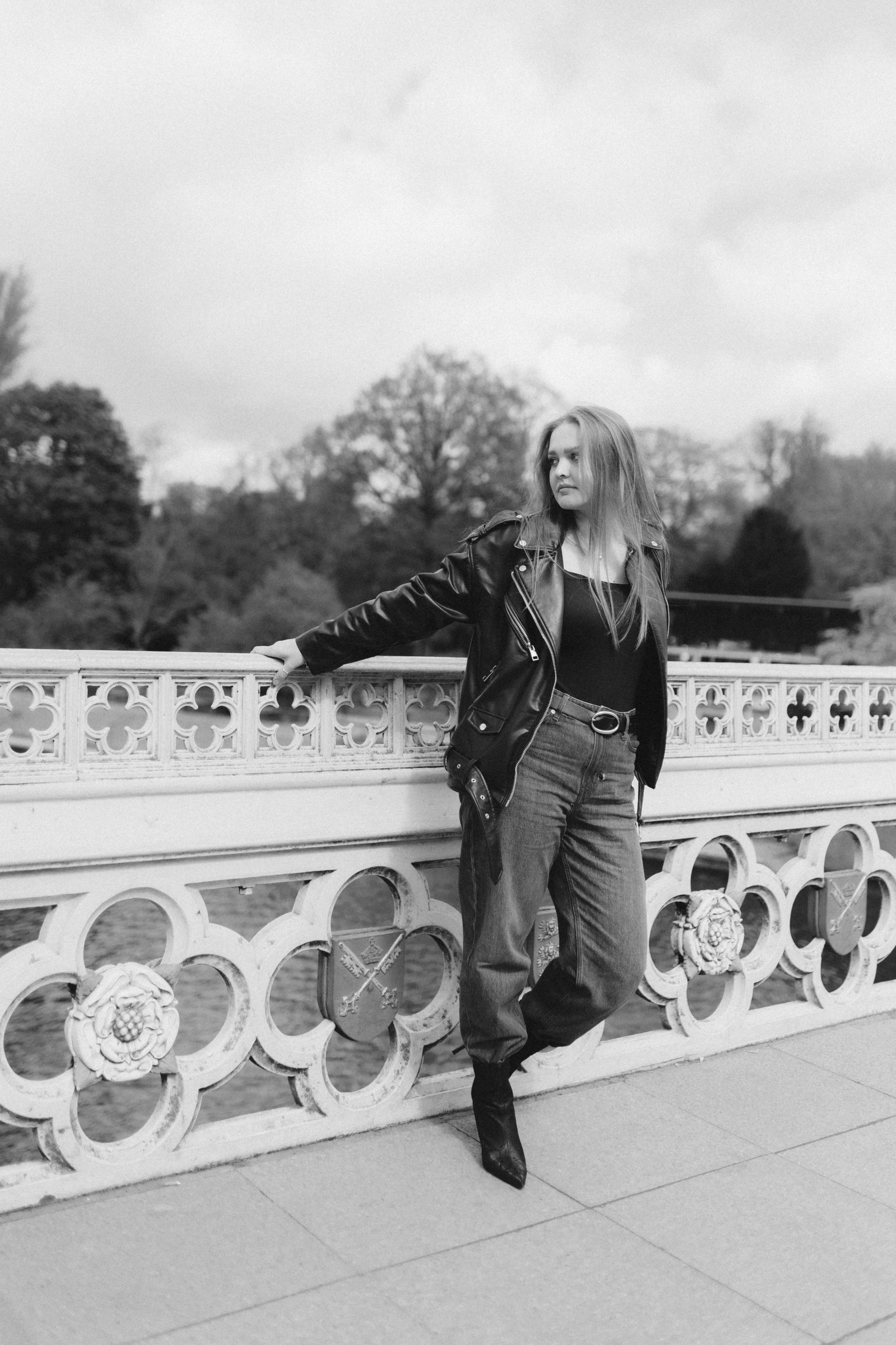 Vika. Wedding and Portrait Photographer Evie Moon