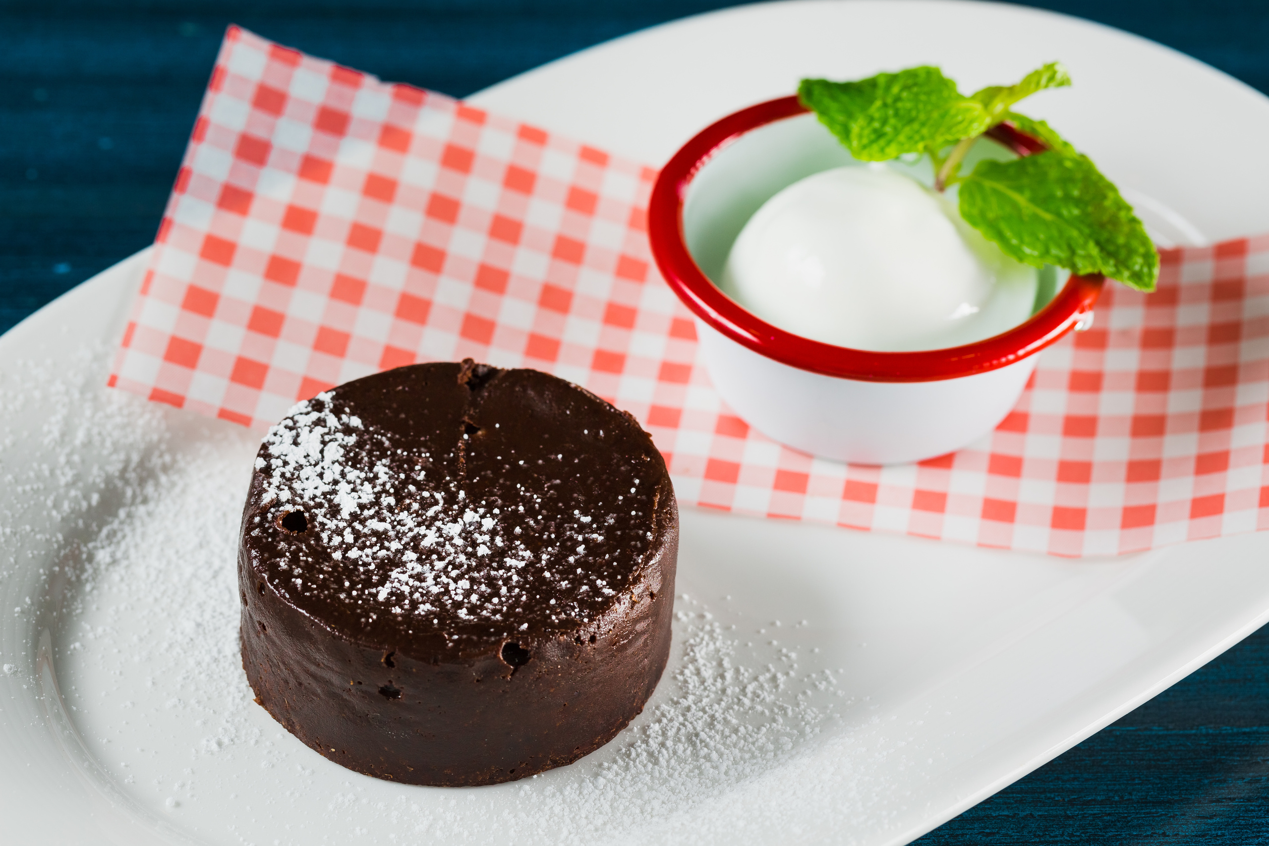 Food. Photographer in Dubai Dmitry Gromov