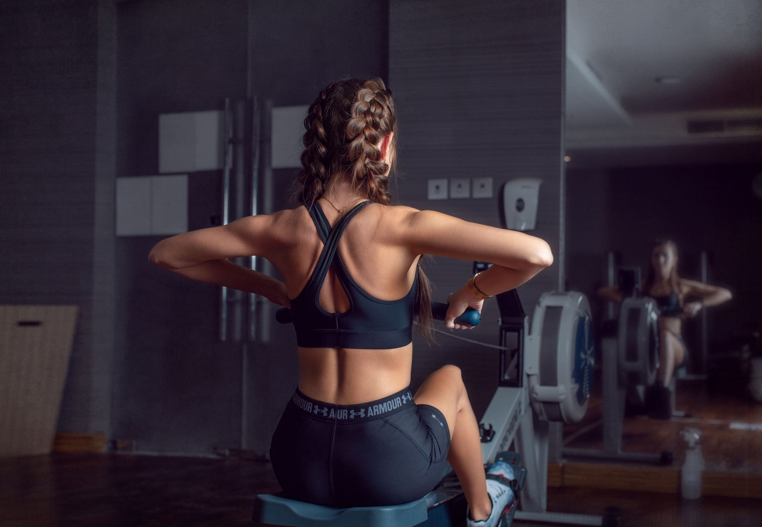 Photo content for fitness trainer Alina. Photographer in Dubai Dmitry Gromov