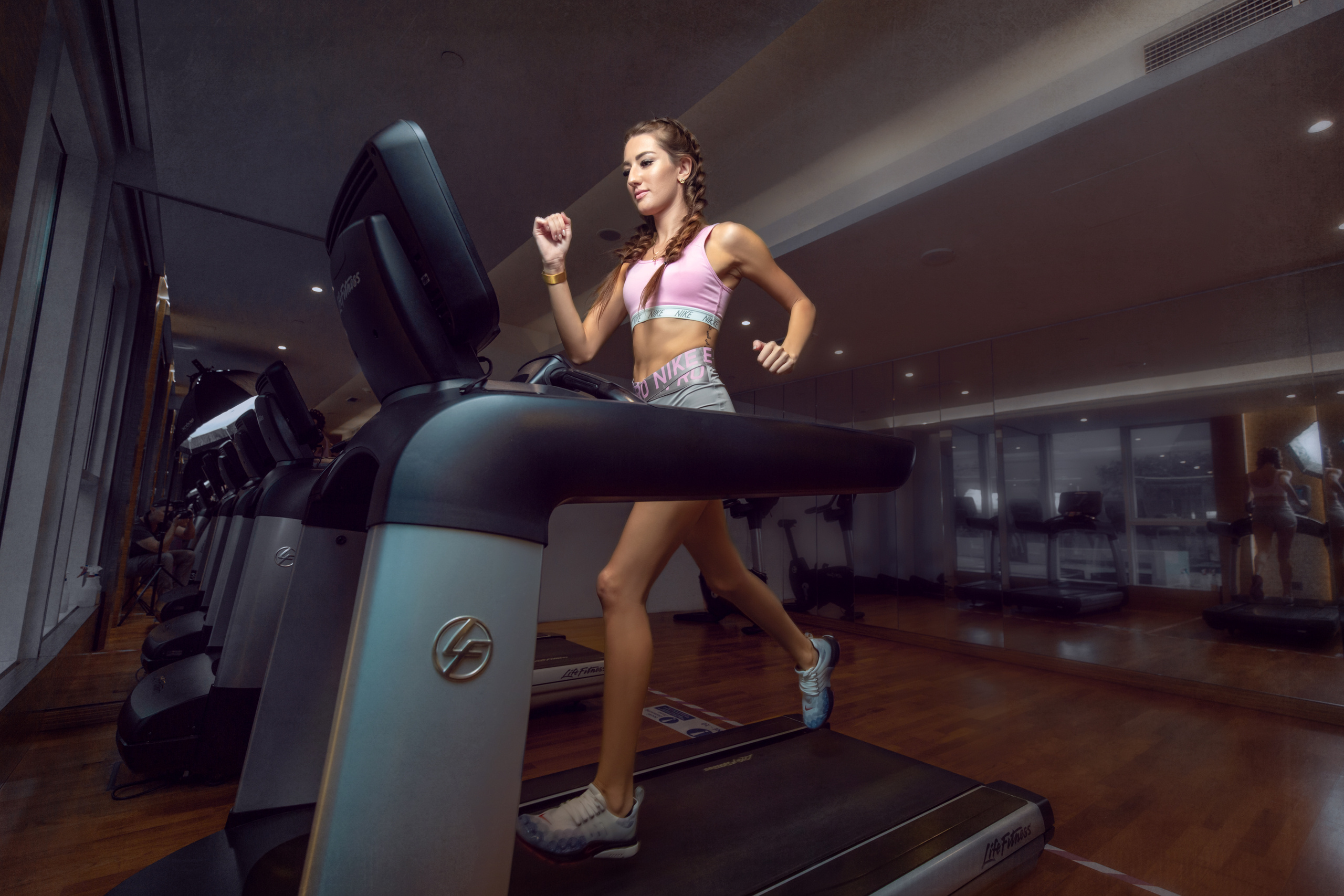 Photo content for fitness trainer Alina. Photographer in Dubai Dmitry Gromov