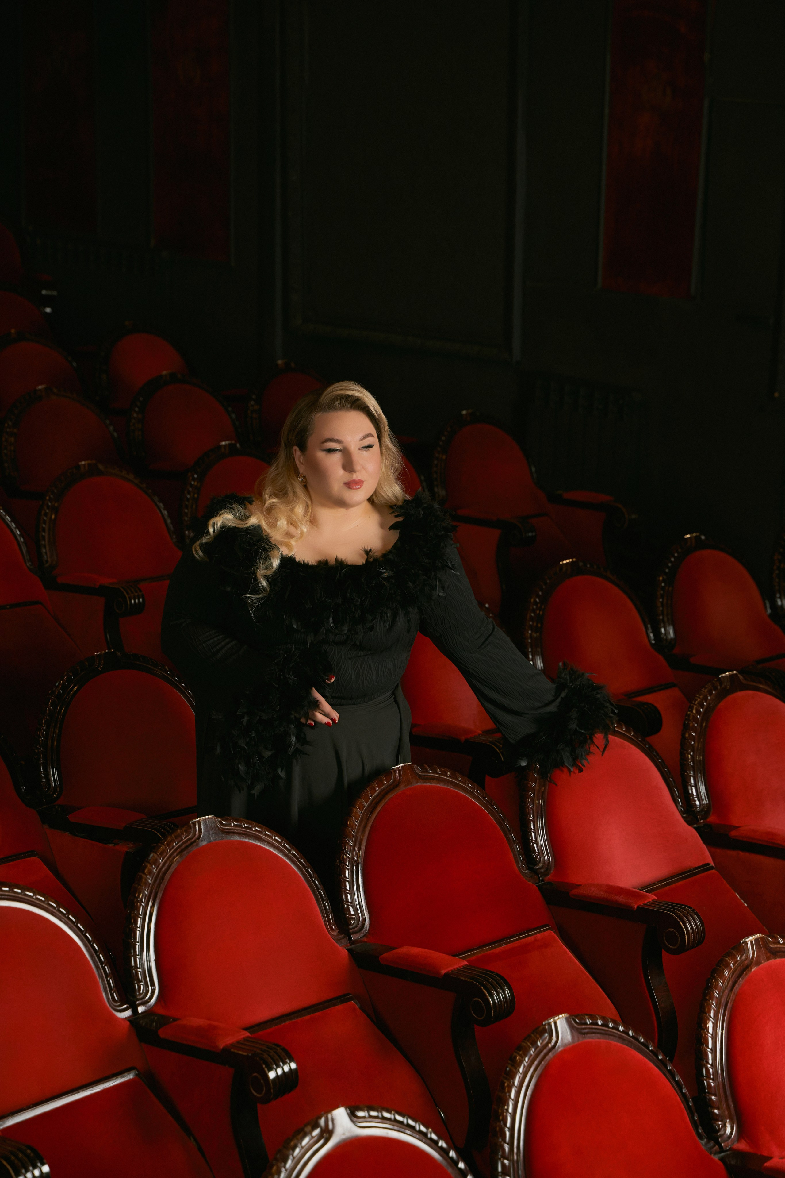 Эксперты. Привет