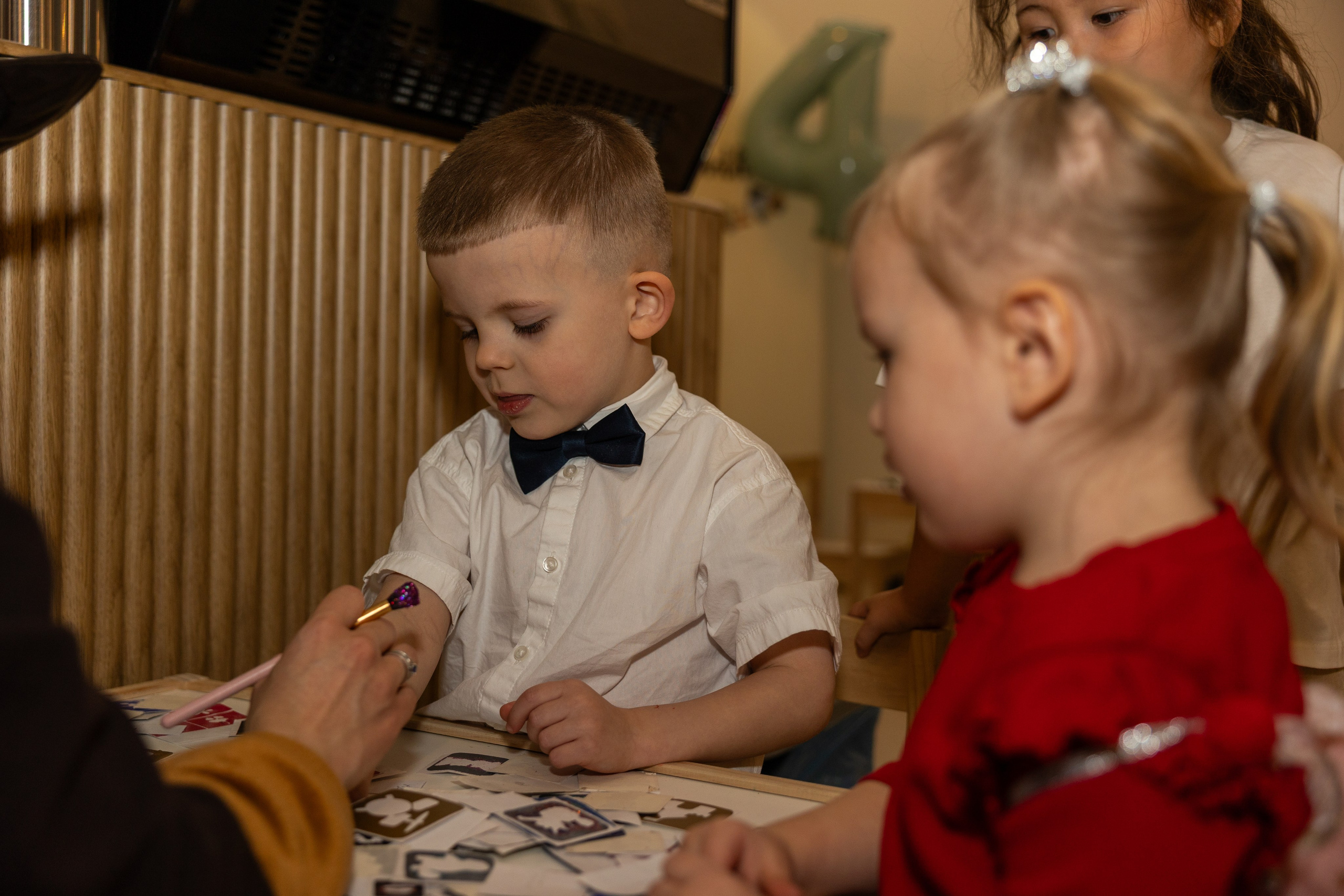 День рождения Артёма 24 января 2026 года. Семейный и детский фотограф в Варшаве Мила Бобровская