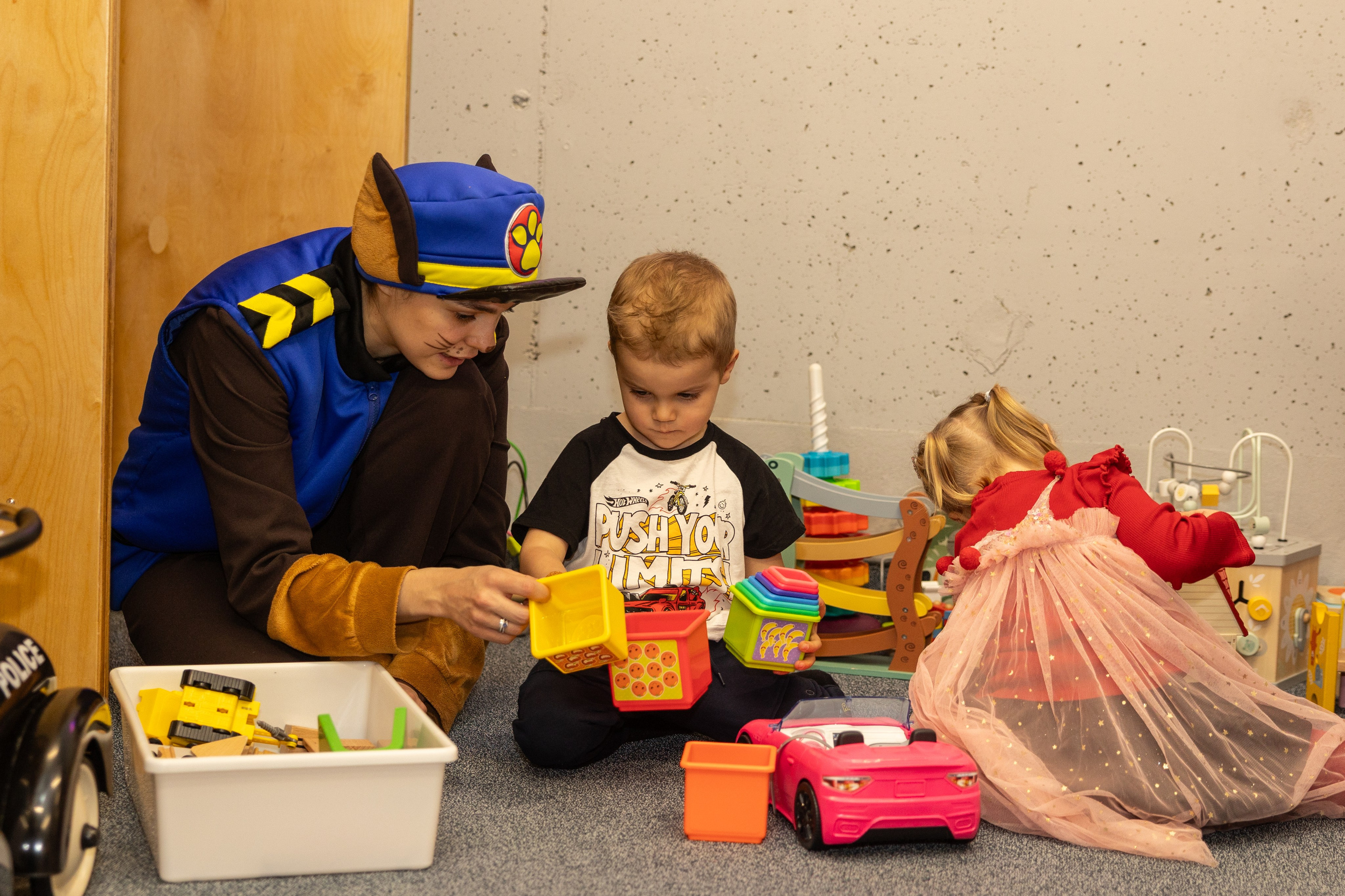 День рождения Артёма 24 января 2026 года. Семейный и детский фотограф в Варшаве Мила Бобровская