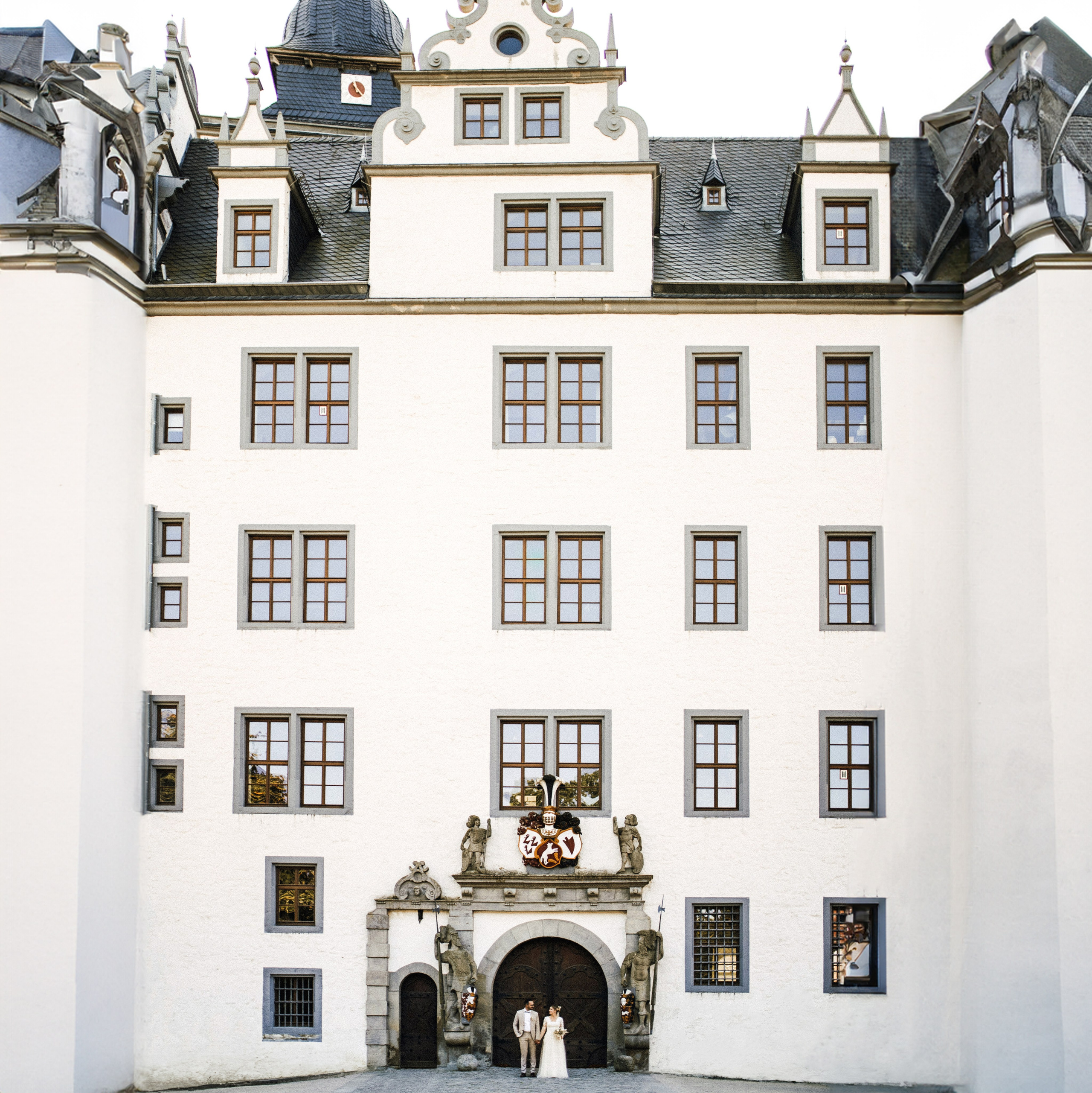 Celine & Oliver. GoldenHourStory