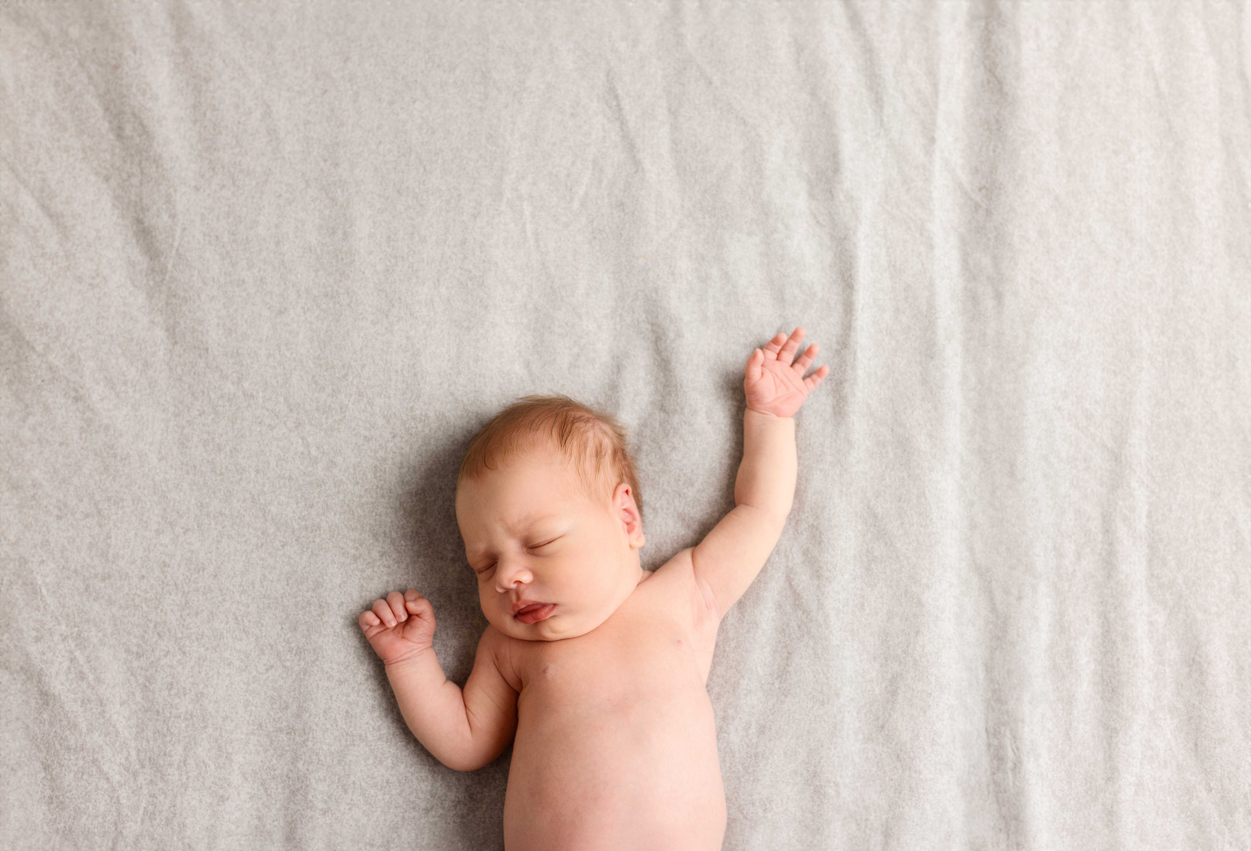 Newbornshoot lifestyle. Fotograaf Irina Hoek