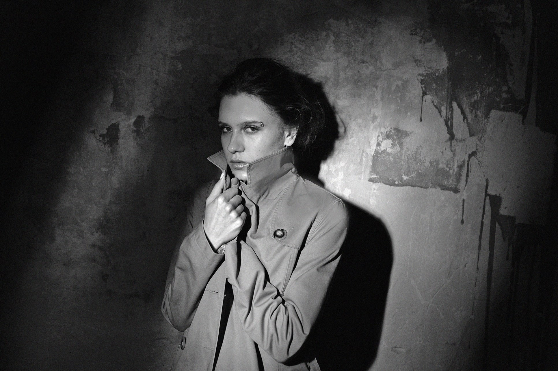 Портрет в стиле Питера Линберга. Надя. Портретный фотограф Алена Новгородцева