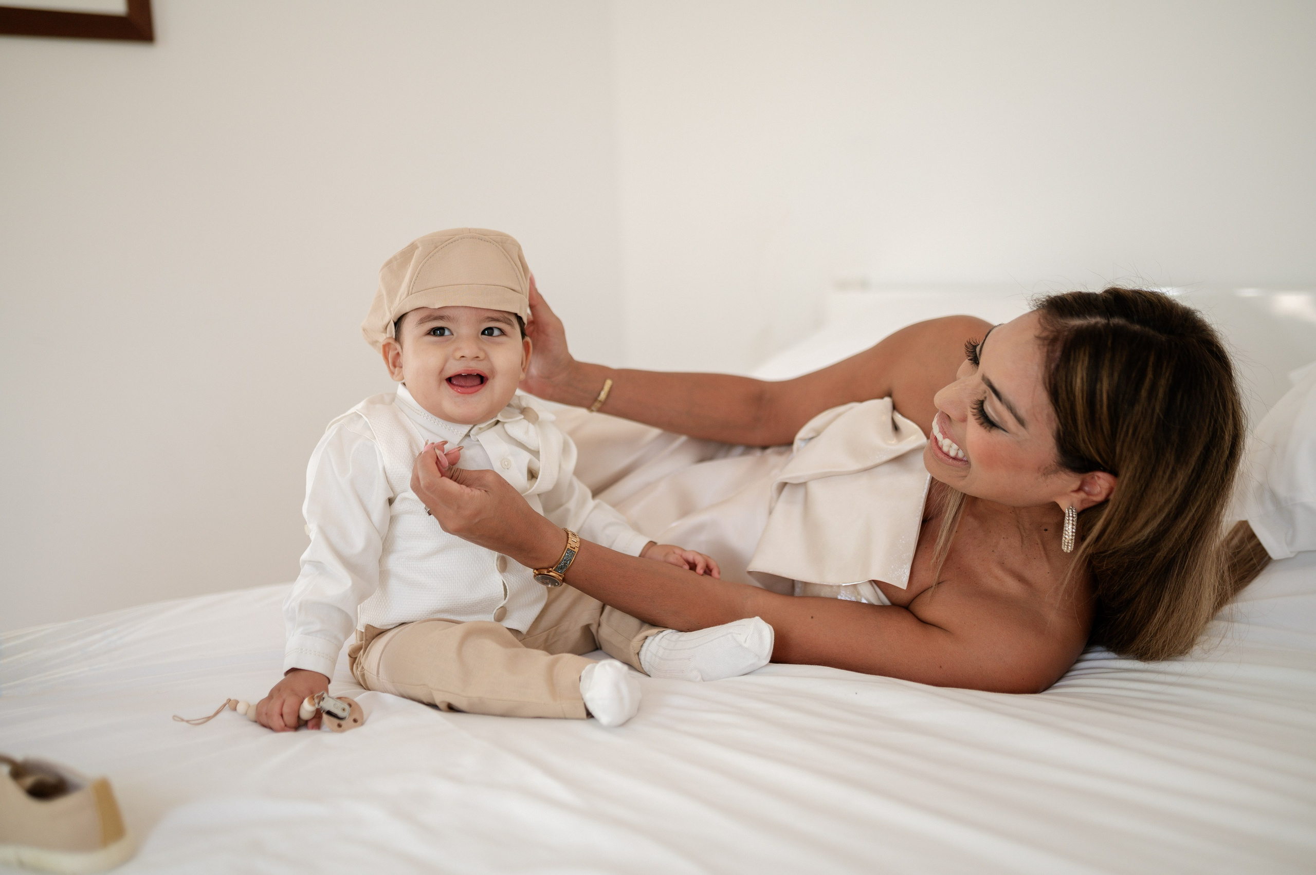 Фотосъёмка крестин — тёплые и значимые моменты. Ваш фотограф в Лиссабоне — Анна Белова