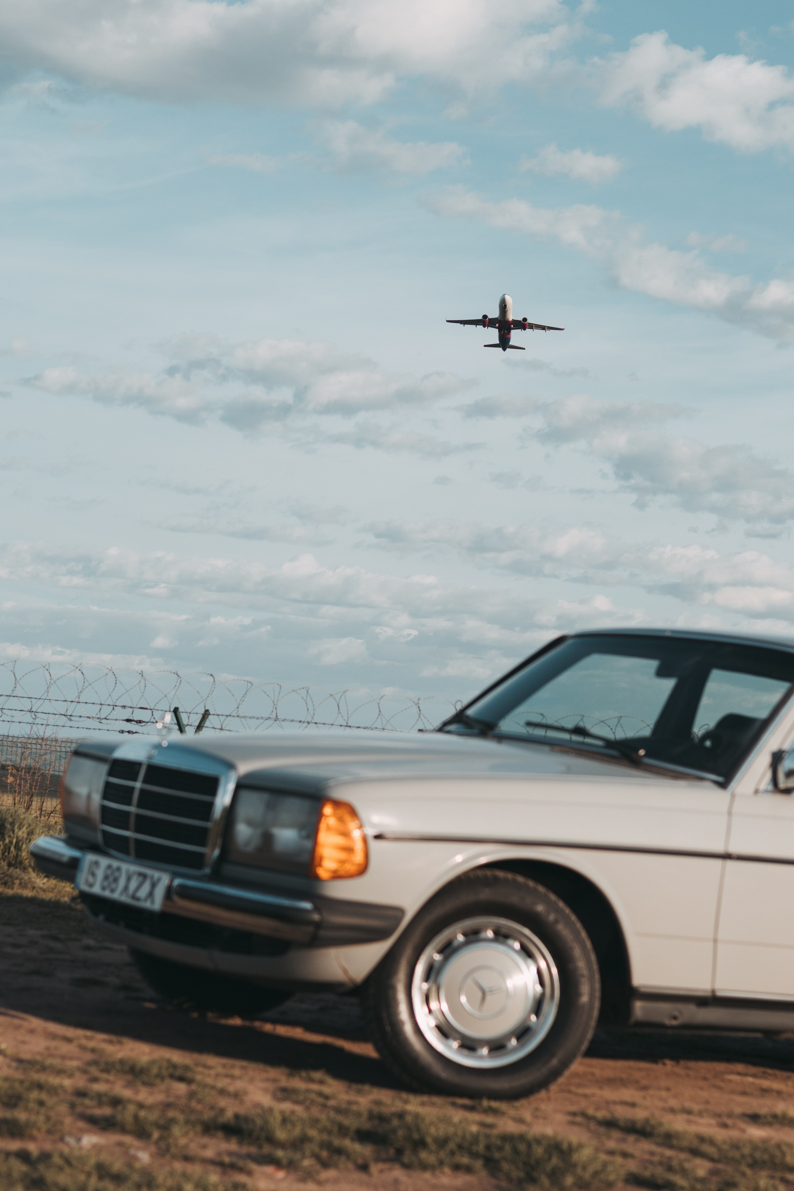 Cars and roads. Fotograf Videograf Evenimente Iași - Storytelling, Business, Albume Absolvire